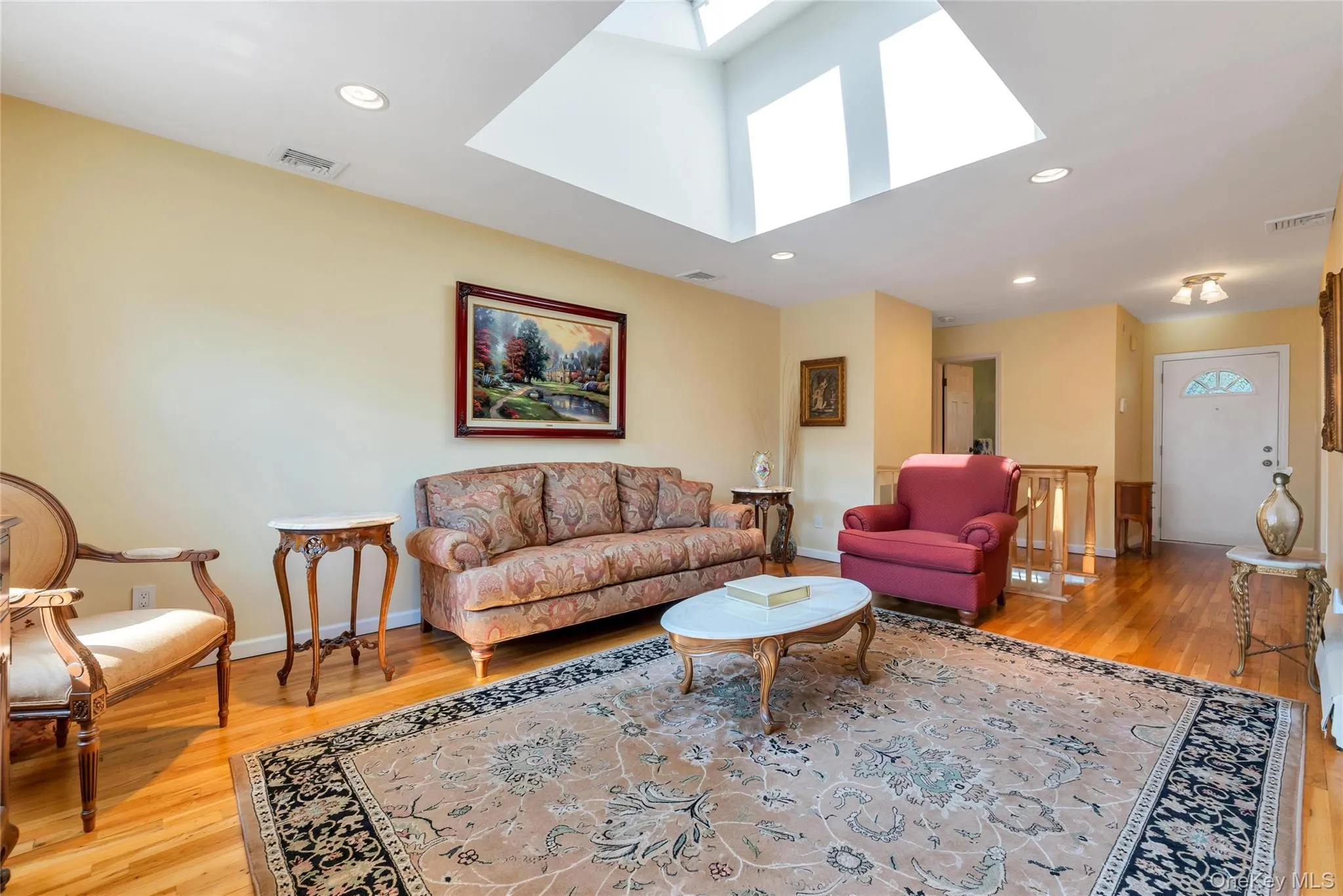 22 Dover Hill Drive, Smithtown, NY, 3 Bedrooms Bedrooms, 6 Rooms Rooms,2 BathroomsBathrooms,Residential,For Rent,Dover Hill,0,1020707 22 Dover Hill Drive, Smithtown, NY, 3 Bedrooms Bedrooms, 6 Rooms Rooms,2 BathroomsBathrooms,Residential,For Rent,Dover Hill,0,1020707