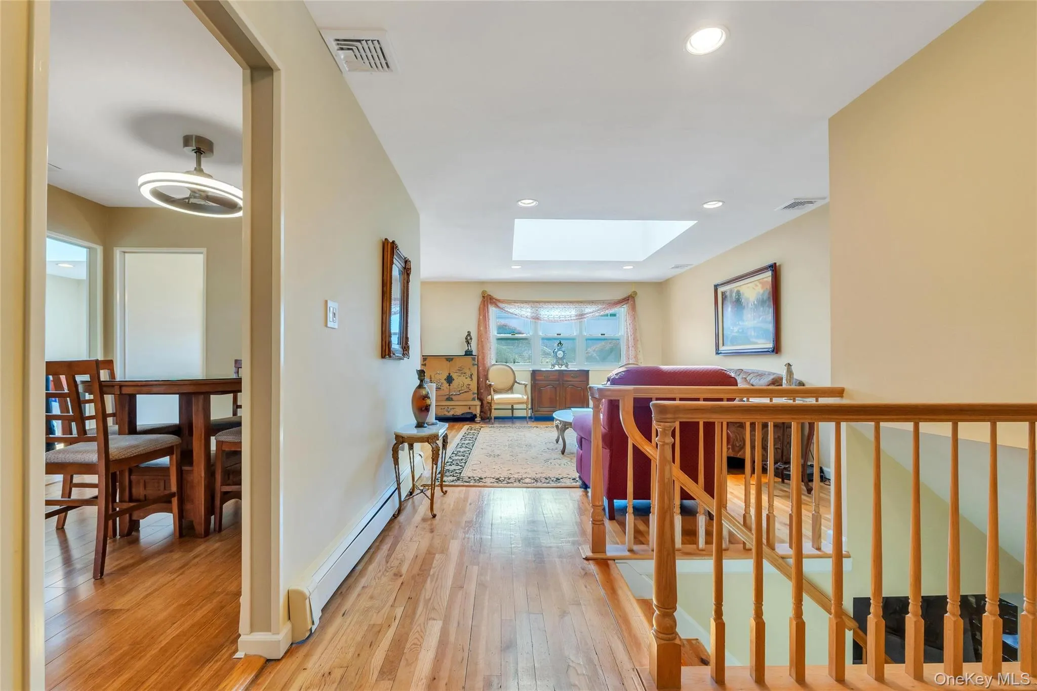 22 Dover Hill Drive, Smithtown, NY, 3 Bedrooms Bedrooms, 6 Rooms Rooms,2 BathroomsBathrooms,Residential,For Rent,Dover Hill,0,1020707 22 Dover Hill Drive, Smithtown, NY, 3 Bedrooms Bedrooms, 6 Rooms Rooms,2 BathroomsBathrooms,Residential,For Rent,Dover Hill,0,1020707