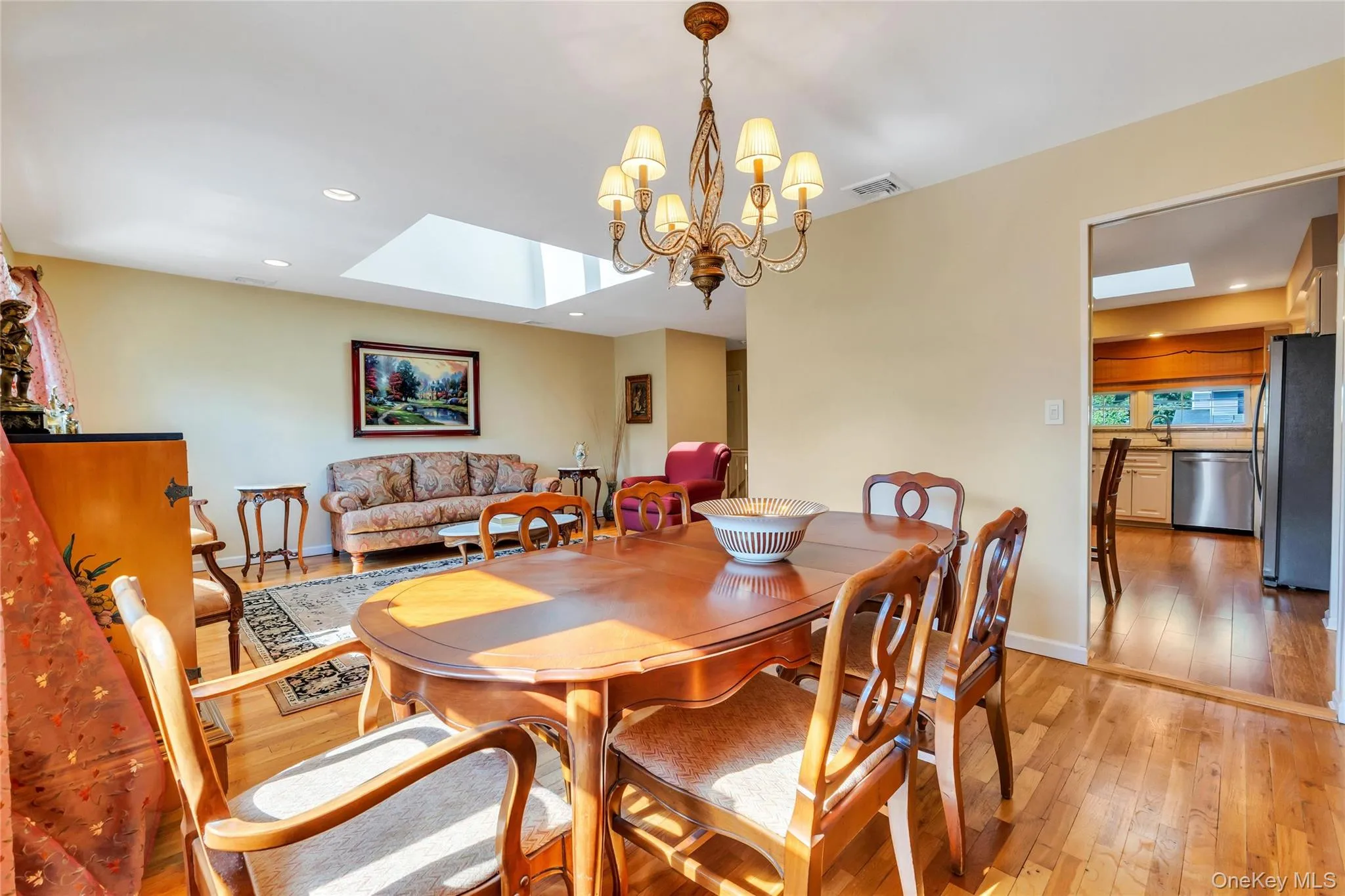 22 Dover Hill Drive, Smithtown, NY, 3 Bedrooms Bedrooms, 6 Rooms Rooms,2 BathroomsBathrooms,Residential,For Rent,Dover Hill,0,1020707 22 Dover Hill Drive, Smithtown, NY, 3 Bedrooms Bedrooms, 6 Rooms Rooms,2 BathroomsBathrooms,Residential,For Rent,Dover Hill,0,1020707