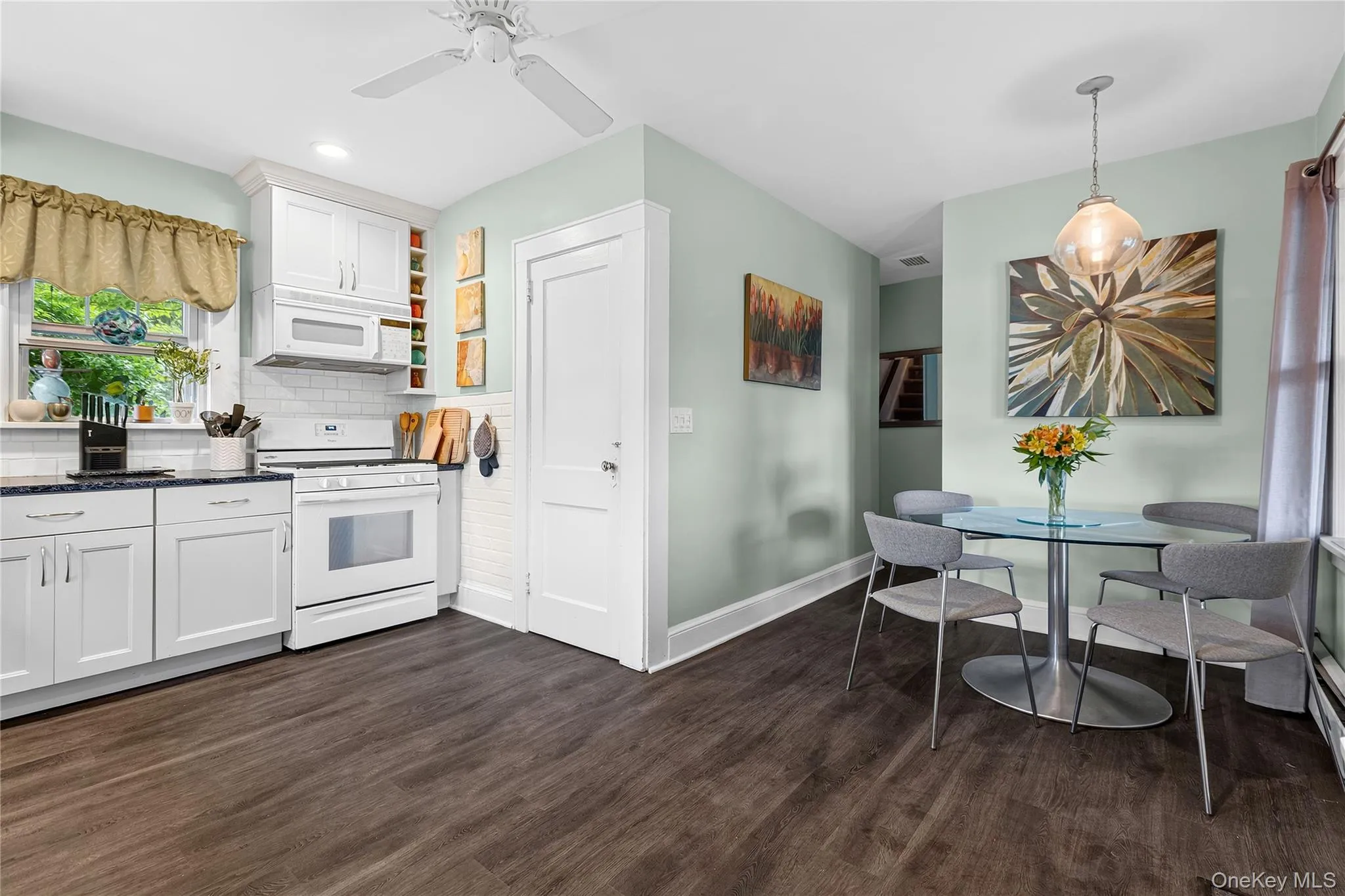 2 Bayview Terrace, Cortlandt, NY, 2 Bedrooms Bedrooms, 5 Rooms Rooms,1 BathroomBathrooms,Residential,For Rent,Bayview,0,1020711 2 Bayview Terrace, Cortlandt, NY, 2 Bedrooms Bedrooms, 5 Rooms Rooms,1 BathroomBathrooms,Residential,For Rent,Bayview,0,1020711