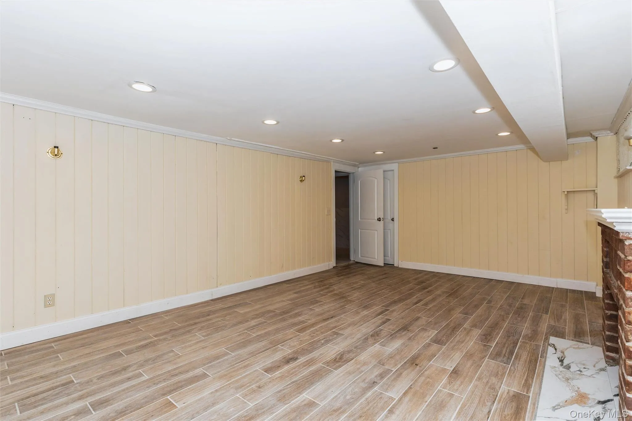 7 Bayview Terrace, North Hempstead, NY, 3 Bedrooms Bedrooms, 6 Rooms Rooms,3 BathroomsBathrooms,Residential Lease,For Rent,Bayview,0,1020715 7 Bayview Terrace, North Hempstead, NY, 3 Bedrooms Bedrooms, 6 Rooms Rooms,3 BathroomsBathrooms,Residential Lease,For Rent,Bayview,0,1020715