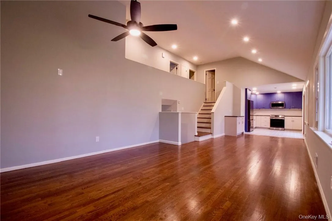 Family rm./Kitchen Family rm./Kitchen