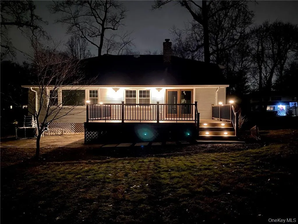 Back deck with Ambient Lighting Back deck with Ambient Lighting