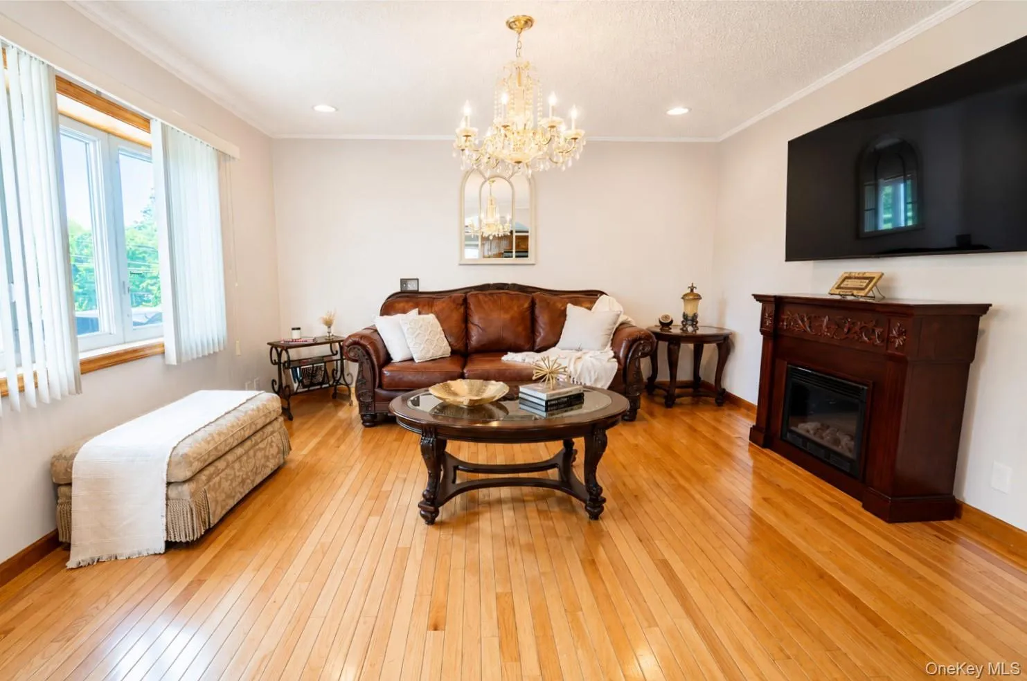Warm inviting living room Warm inviting living room