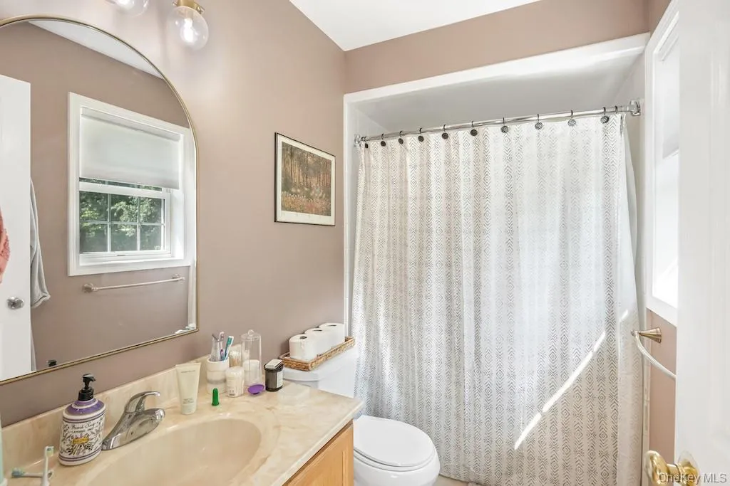 13 Jodphur Lane, Newburgh (town), NY, 4 Bedrooms Bedrooms, 9 Rooms Rooms,2 BathroomsBathrooms,Residential,For Rent,Jodphur,0,1020722 13 Jodphur Lane, Newburgh (town), NY, 4 Bedrooms Bedrooms, 9 Rooms Rooms,2 BathroomsBathrooms,Residential,For Rent,Jodphur,0,1020722