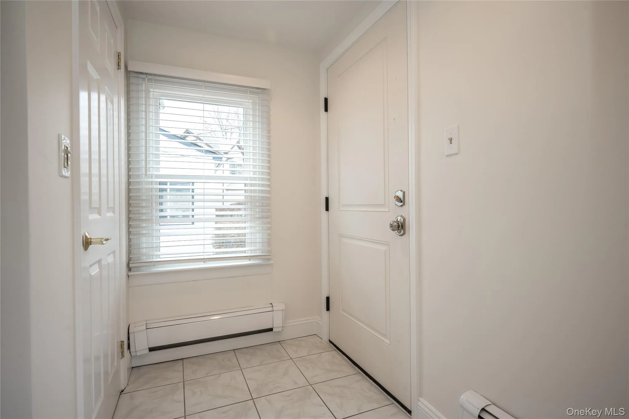 14 Deane Place, Mamaroneck, NY, 3 Bedrooms Bedrooms, 7 Rooms Rooms,2 BathroomsBathrooms,Residential Lease,For Rent,Deane,0,1020724 14 Deane Place, Mamaroneck, NY, 3 Bedrooms Bedrooms, 7 Rooms Rooms,2 BathroomsBathrooms,Residential Lease,For Rent,Deane,0,1020724