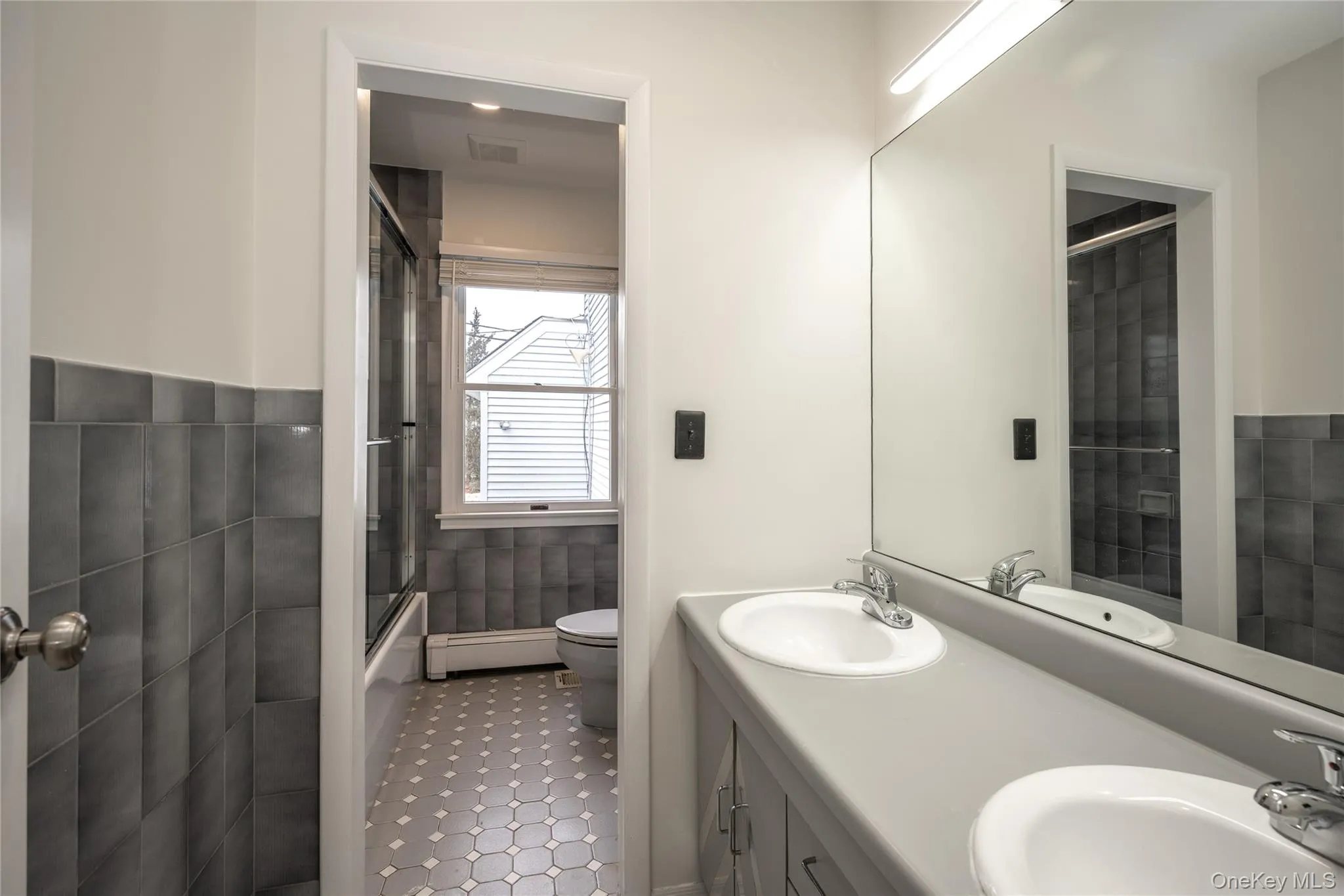 14 Deane Place, Mamaroneck, NY, 3 Bedrooms Bedrooms, 7 Rooms Rooms,2 BathroomsBathrooms,Residential Lease,For Rent,Deane,0,1020724 14 Deane Place, Mamaroneck, NY, 3 Bedrooms Bedrooms, 7 Rooms Rooms,2 BathroomsBathrooms,Residential Lease,For Rent,Deane,0,1020724