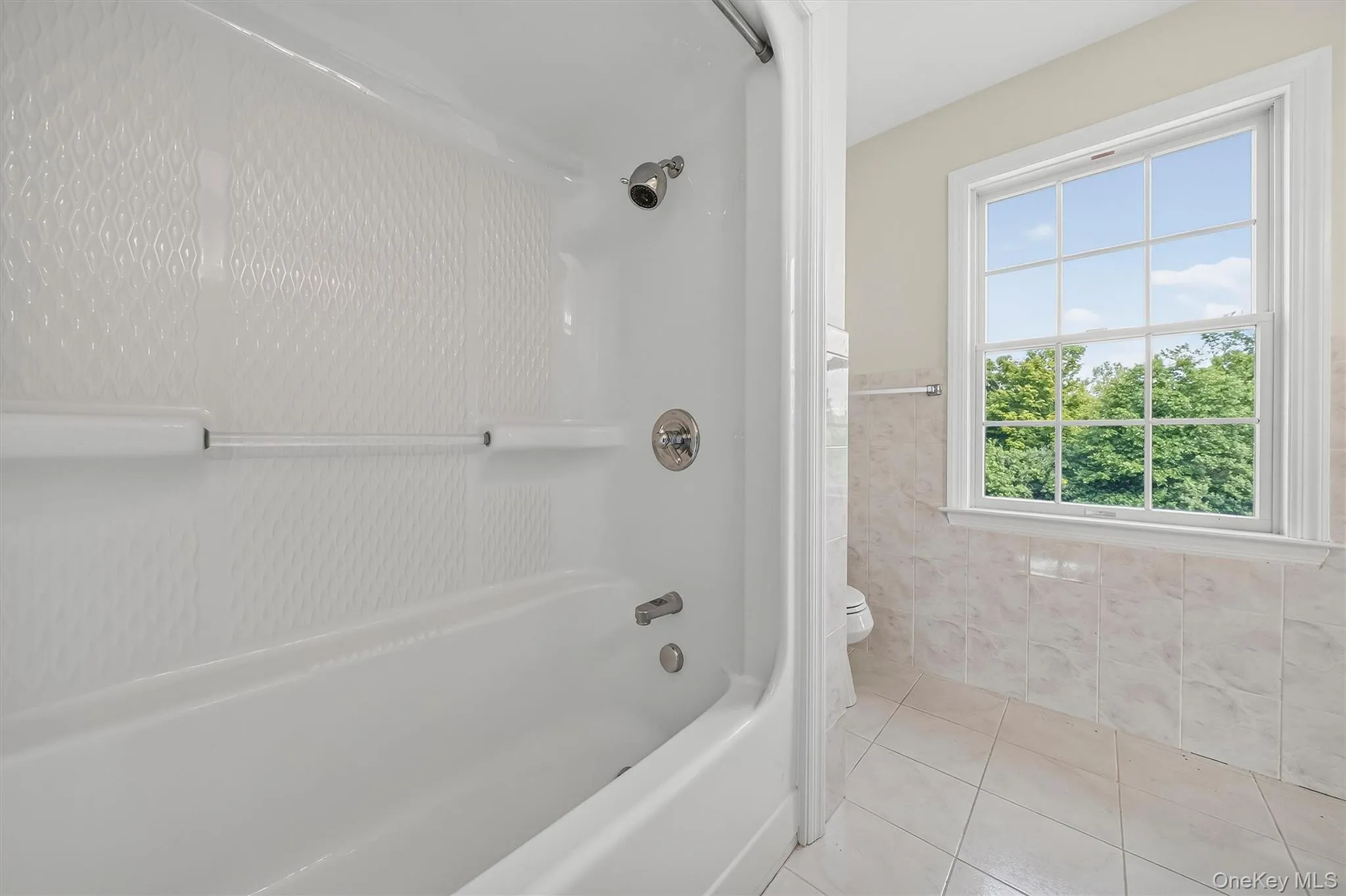 2nd Flr Full Bathroom 2nd Flr Full Bathroom