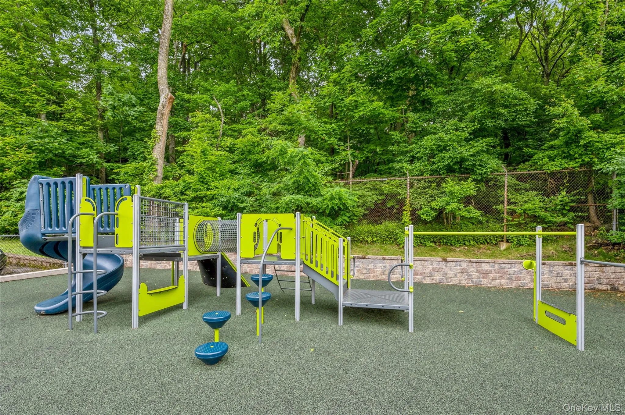 372 Central Park Avenue, Scarsdale, NY, 2 Bedrooms Bedrooms, 5 Rooms Rooms,2 BathroomsBathrooms,Residential,For Rent,Central Park,0,1020731 372 Central Park Avenue, Scarsdale, NY, 2 Bedrooms Bedrooms, 5 Rooms Rooms,2 BathroomsBathrooms,Residential,For Rent,Central Park,0,1020731