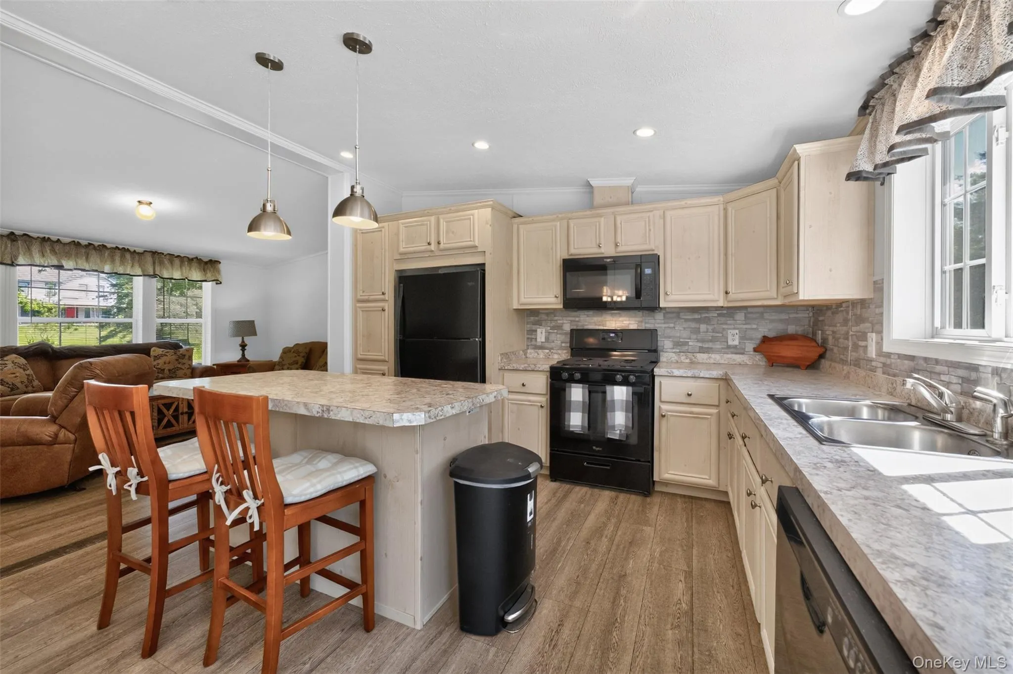 119 County Route 354, Rensselaerville, NY, 3 Bedrooms Bedrooms, 6 Rooms Rooms,2 BathroomsBathrooms,Residential,For Rent,County Route 354,0,1020737 119 County Route 354, Rensselaerville, NY, 3 Bedrooms Bedrooms, 6 Rooms Rooms,2 BathroomsBathrooms,Residential,For Rent,County Route 354,0,1020737