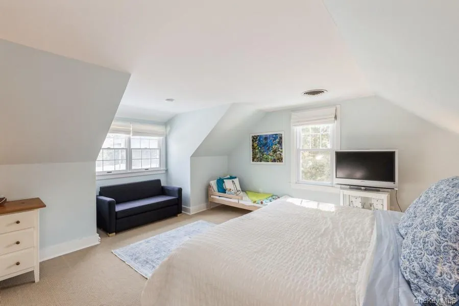 24 Woodland Avenue, Southampton, NY, 4 Bedrooms Bedrooms, 7 Rooms Rooms,2 BathroomsBathrooms,Residential Lease,For Rent,Woodland,0,1020742 24 Woodland Avenue, Southampton, NY, 4 Bedrooms Bedrooms, 7 Rooms Rooms,2 BathroomsBathrooms,Residential Lease,For Rent,Woodland,0,1020742
