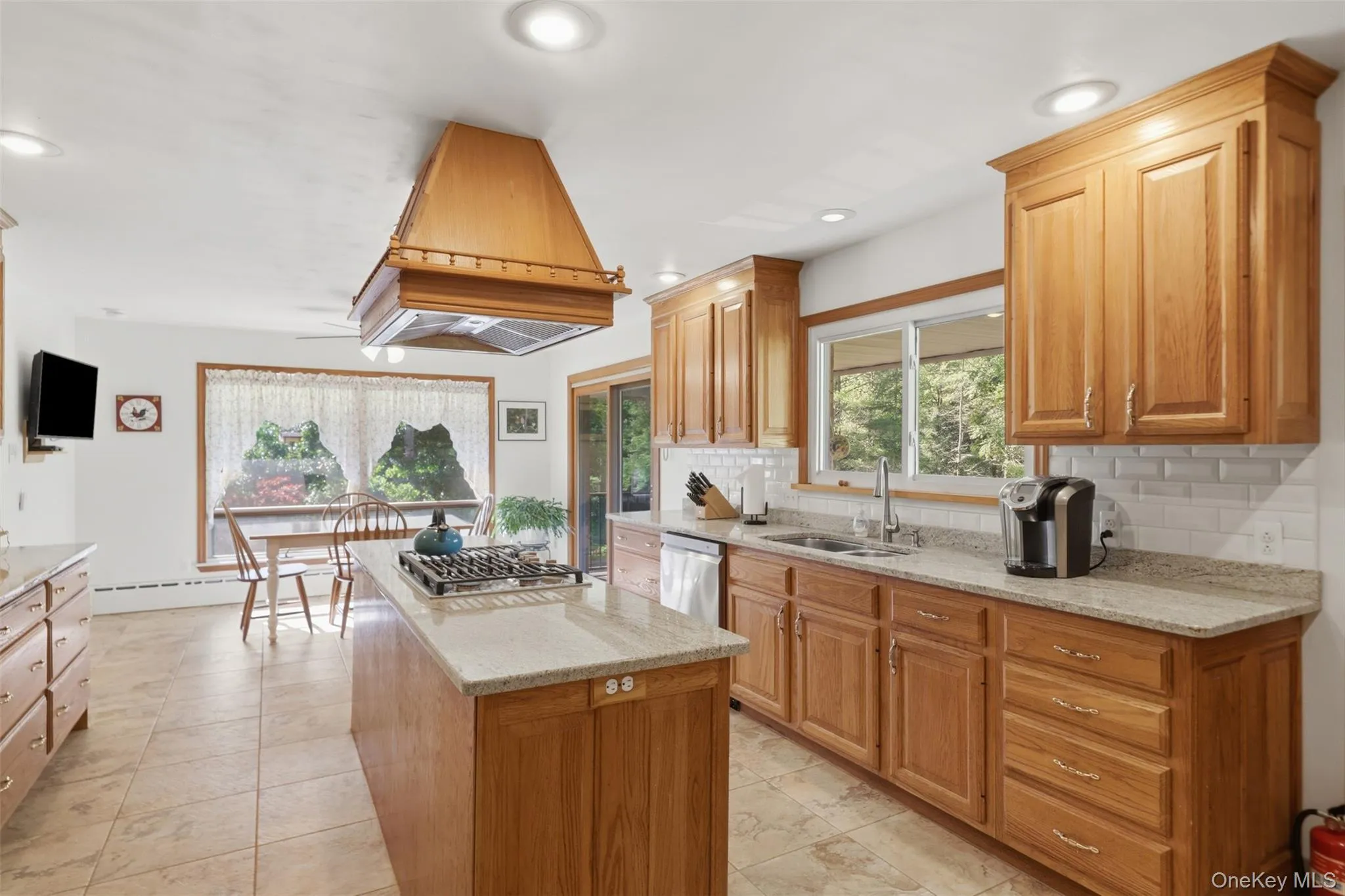 16 Buena Vista Point, Lumberland, NY, 5 Bedrooms Bedrooms, 9 Rooms Rooms,3 BathroomsBathrooms,Residential,For Rent,Buena Vista,0,1020749 16 Buena Vista Point, Lumberland, NY, 5 Bedrooms Bedrooms, 9 Rooms Rooms,3 BathroomsBathrooms,Residential,For Rent,Buena Vista,0,1020749