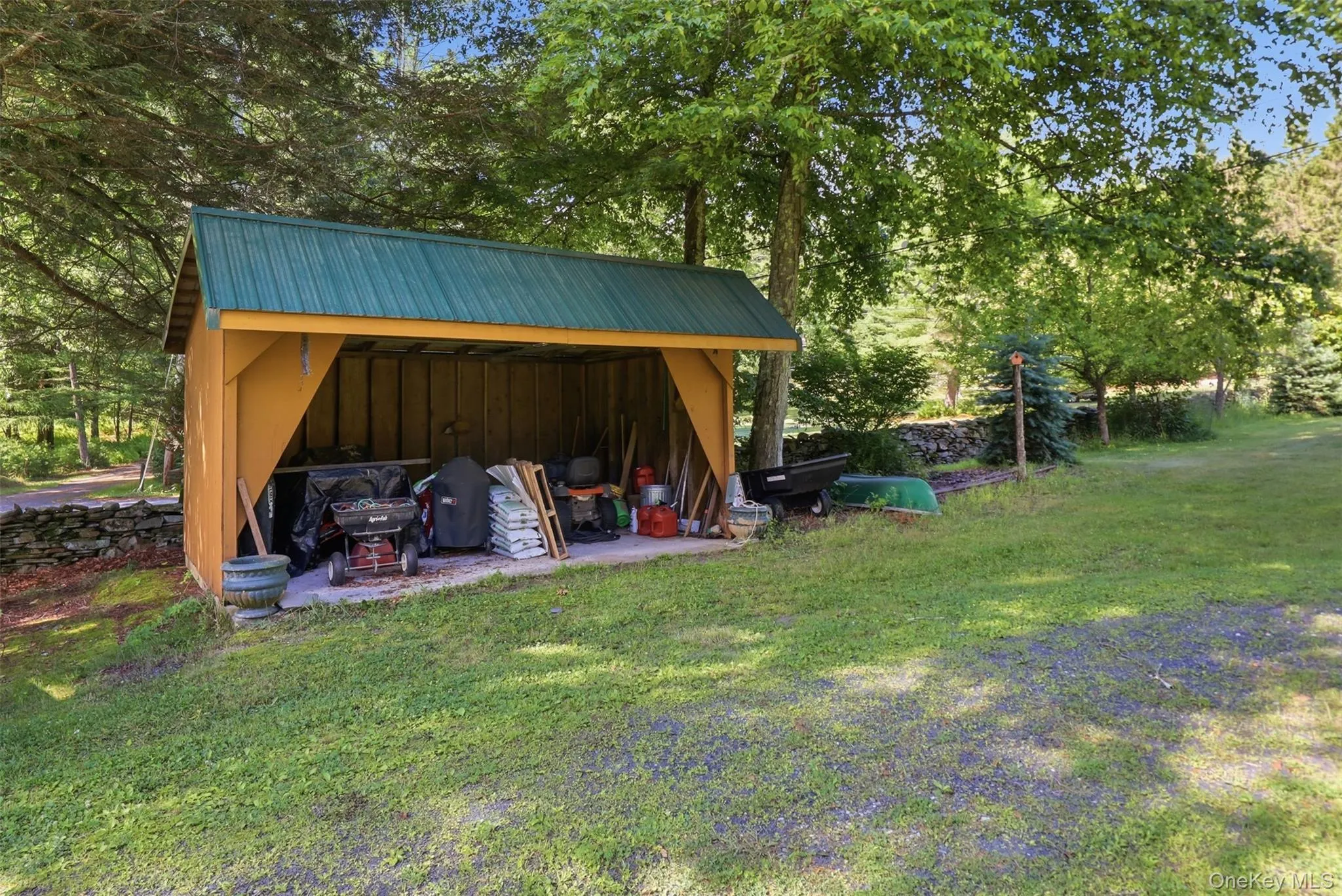 16 Buena Vista Point, Lumberland, NY, 5 Bedrooms Bedrooms, 9 Rooms Rooms,3 BathroomsBathrooms,Residential,For Rent,Buena Vista,0,1020749 16 Buena Vista Point, Lumberland, NY, 5 Bedrooms Bedrooms, 9 Rooms Rooms,3 BathroomsBathrooms,Residential,For Rent,Buena Vista,0,1020749