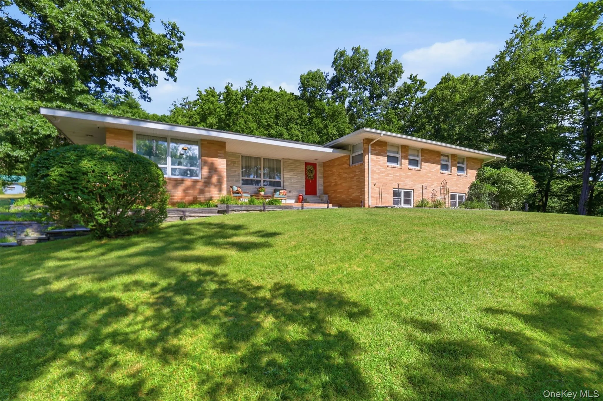 16 Buena Vista Point, Lumberland, NY, 5 Bedrooms Bedrooms, 9 Rooms Rooms,3 BathroomsBathrooms,Residential,For Rent,Buena Vista,0,1020749 16 Buena Vista Point, Lumberland, NY, 5 Bedrooms Bedrooms, 9 Rooms Rooms,3 BathroomsBathrooms,Residential,For Rent,Buena Vista,0,1020749