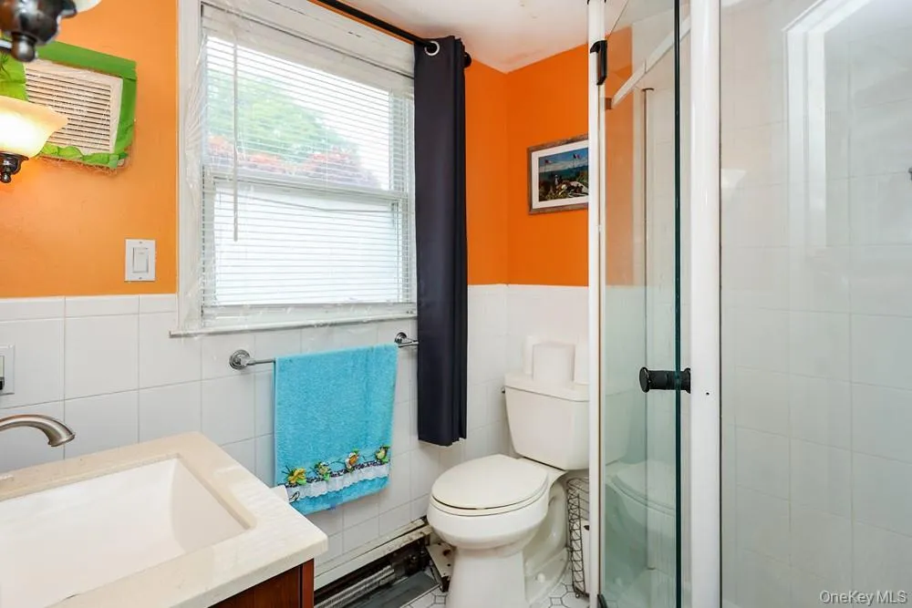 41 Cambria Road, Oyster Bay, NY, 4 Bedrooms Bedrooms, 7 Rooms Rooms,3 BathroomsBathrooms,Residential,For Rent,Cambria,0,1020752 41 Cambria Road, Oyster Bay, NY, 4 Bedrooms Bedrooms, 7 Rooms Rooms,3 BathroomsBathrooms,Residential,For Rent,Cambria,0,1020752