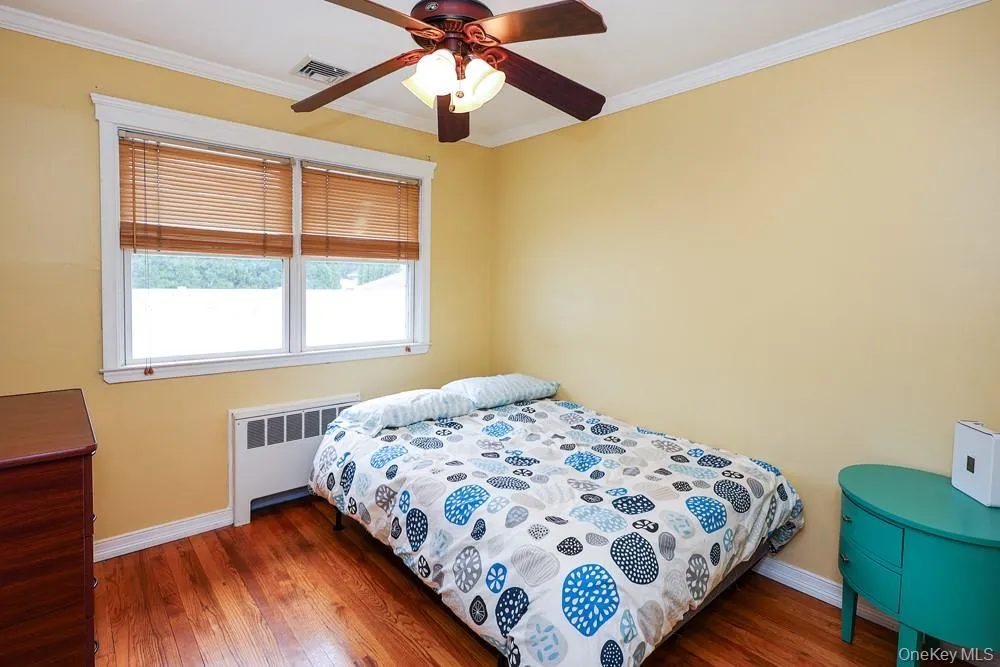 41 Cambria Road, Oyster Bay, NY, 4 Bedrooms Bedrooms, 7 Rooms Rooms,3 BathroomsBathrooms,Residential,For Rent,Cambria,0,1020752 41 Cambria Road, Oyster Bay, NY, 4 Bedrooms Bedrooms, 7 Rooms Rooms,3 BathroomsBathrooms,Residential,For Rent,Cambria,0,1020752