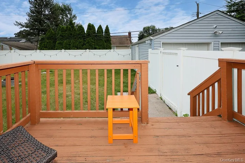 41 Cambria Road, Oyster Bay, NY, 4 Bedrooms Bedrooms, 7 Rooms Rooms,3 BathroomsBathrooms,Residential,For Rent,Cambria,0,1020752 41 Cambria Road, Oyster Bay, NY, 4 Bedrooms Bedrooms, 7 Rooms Rooms,3 BathroomsBathrooms,Residential,For Rent,Cambria,0,1020752