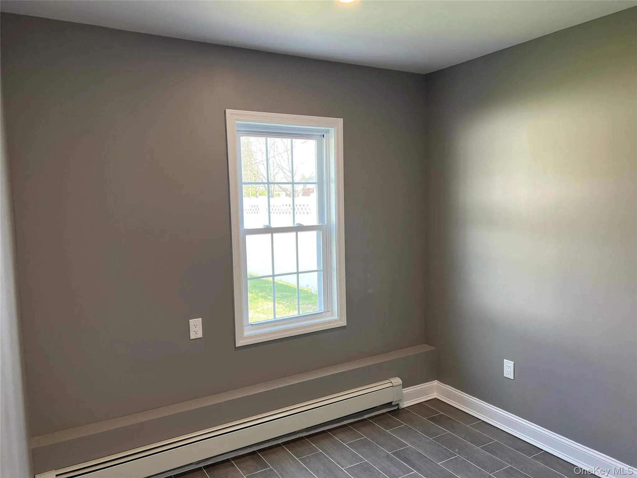 2 Gail Court, Babylon, NY, 1 Bedroom Bedrooms, 2 Rooms Rooms,1 BathroomBathrooms,Residential Lease,For Rent,Gail,0,1020753 2 Gail Court, Babylon, NY, 1 Bedroom Bedrooms, 2 Rooms Rooms,1 BathroomBathrooms,Residential Lease,For Rent,Gail,0,1020753