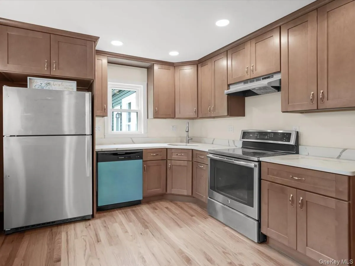 198 Canterbury, Hempstead, NY, 4 Bedrooms Bedrooms, 8 Rooms Rooms,2 BathroomsBathrooms,Residential,For Rent,Canterbury,0,1020758 198 Canterbury, Hempstead, NY, 4 Bedrooms Bedrooms, 8 Rooms Rooms,2 BathroomsBathrooms,Residential,For Rent,Canterbury,0,1020758