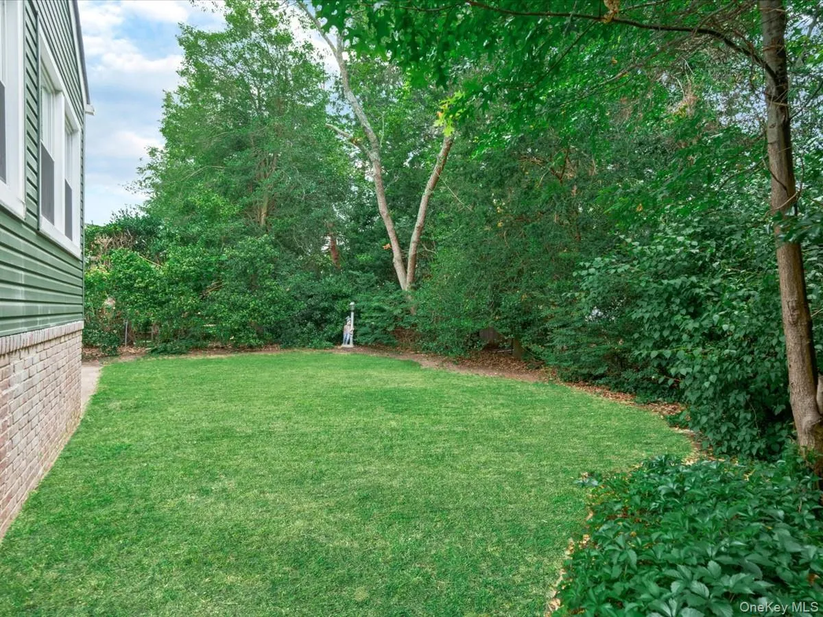 198 Canterbury, Hempstead, NY, 4 Bedrooms Bedrooms, 8 Rooms Rooms,2 BathroomsBathrooms,Residential,For Rent,Canterbury,0,1020758 198 Canterbury, Hempstead, NY, 4 Bedrooms Bedrooms, 8 Rooms Rooms,2 BathroomsBathrooms,Residential,For Rent,Canterbury,0,1020758