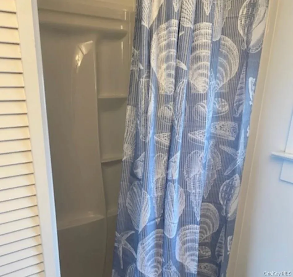 919 Evergreen Walk, Islip, NY, 5 Bedrooms Bedrooms, 9 Rooms Rooms,2 BathroomsBathrooms,Residential Lease,For Rent,Evergreen,0,1020765 919 Evergreen Walk, Islip, NY, 5 Bedrooms Bedrooms, 9 Rooms Rooms,2 BathroomsBathrooms,Residential Lease,For Rent,Evergreen,0,1020765
