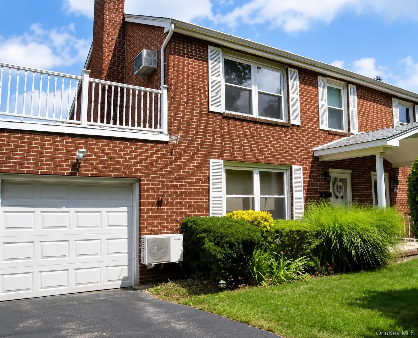 121 Manhasset Avenue, North Hempstead, NY, 3 Bedrooms Bedrooms, 6 Rooms Rooms,2 BathroomsBathrooms,Residential Lease,For Rent,Manhasset,0,1020766 121 Manhasset Avenue, North Hempstead, NY, 3 Bedrooms Bedrooms, 6 Rooms Rooms,2 BathroomsBathrooms,Residential Lease,For Rent,Manhasset,0,1020766
