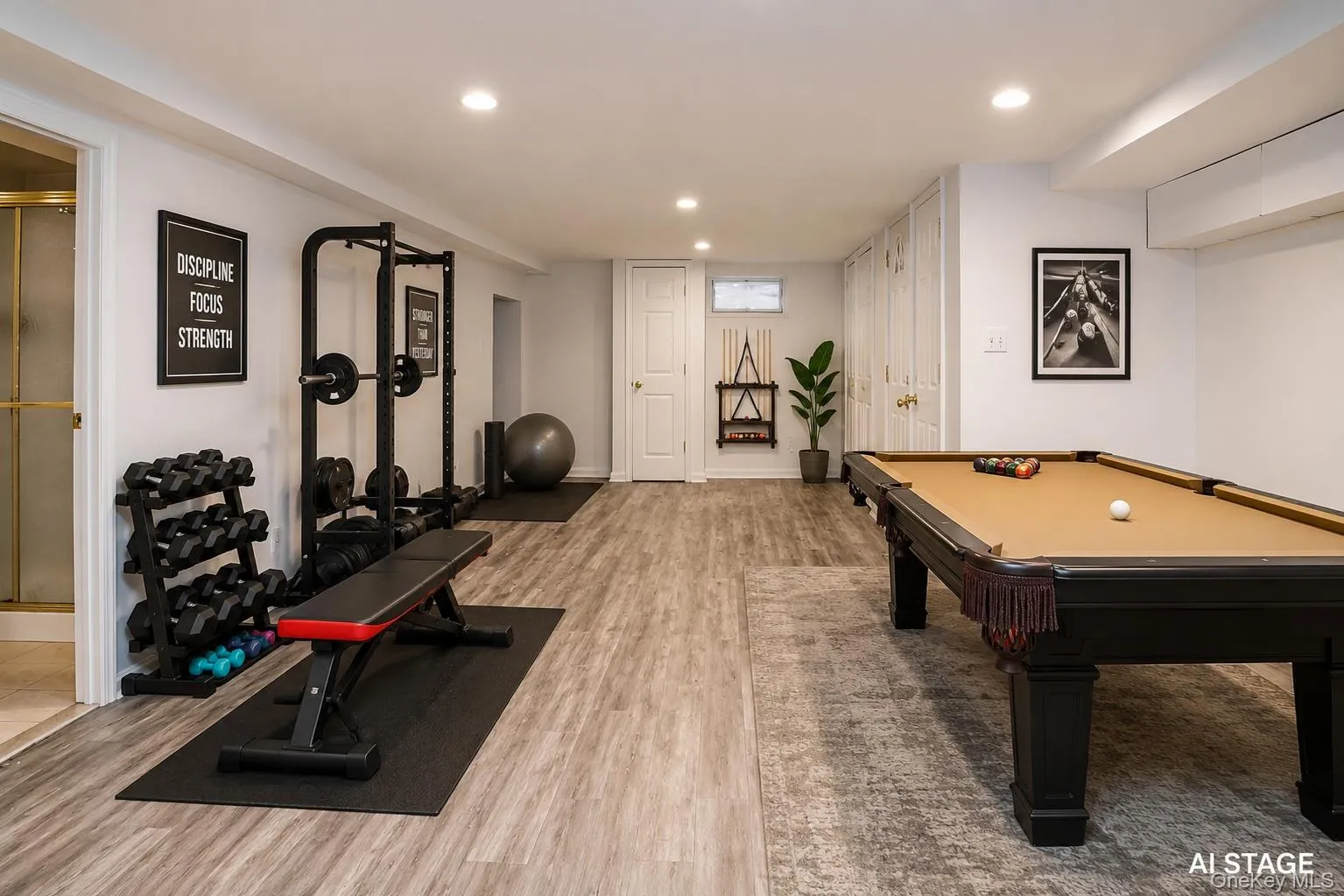 121 Manhasset Avenue, North Hempstead, NY, 3 Bedrooms Bedrooms, 6 Rooms Rooms,2 BathroomsBathrooms,Residential Lease,For Rent,Manhasset,0,1020766 121 Manhasset Avenue, North Hempstead, NY, 3 Bedrooms Bedrooms, 6 Rooms Rooms,2 BathroomsBathrooms,Residential Lease,For Rent,Manhasset,0,1020766