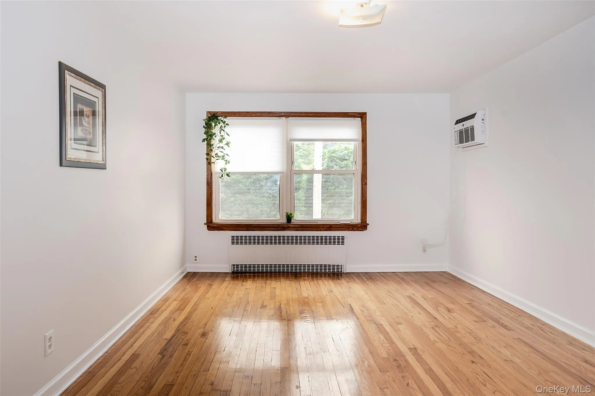 121 Manhasset Avenue, North Hempstead, NY, 3 Bedrooms Bedrooms, 6 Rooms Rooms,2 BathroomsBathrooms,Residential Lease,For Rent,Manhasset,0,1020766 121 Manhasset Avenue, North Hempstead, NY, 3 Bedrooms Bedrooms, 6 Rooms Rooms,2 BathroomsBathrooms,Residential Lease,For Rent,Manhasset,0,1020766