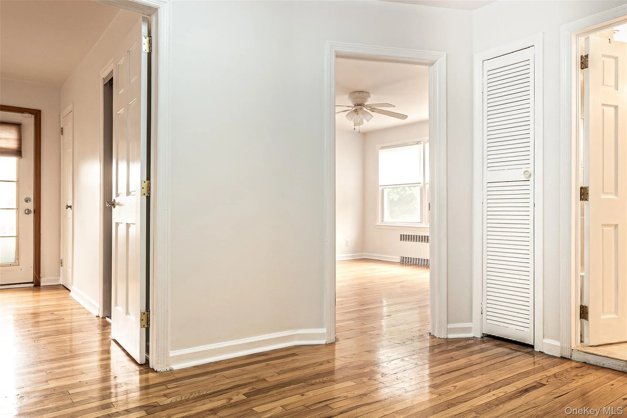121 Manhasset Avenue, North Hempstead, NY, 3 Bedrooms Bedrooms, 6 Rooms Rooms,2 BathroomsBathrooms,Residential Lease,For Rent,Manhasset,0,1020766 121 Manhasset Avenue, North Hempstead, NY, 3 Bedrooms Bedrooms, 6 Rooms Rooms,2 BathroomsBathrooms,Residential Lease,For Rent,Manhasset,0,1020766