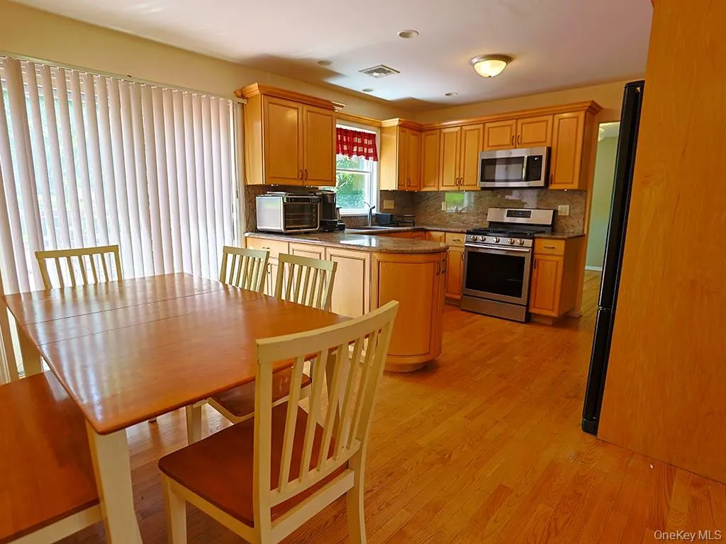 4 Ironworks Road, Monroe, NY, 4 Bedrooms Bedrooms, 8 Rooms Rooms,2 BathroomsBathrooms,Residential,For Rent,Ironworks,0,1020769 4 Ironworks Road, Monroe, NY, 4 Bedrooms Bedrooms, 8 Rooms Rooms,2 BathroomsBathrooms,Residential,For Rent,Ironworks,0,1020769