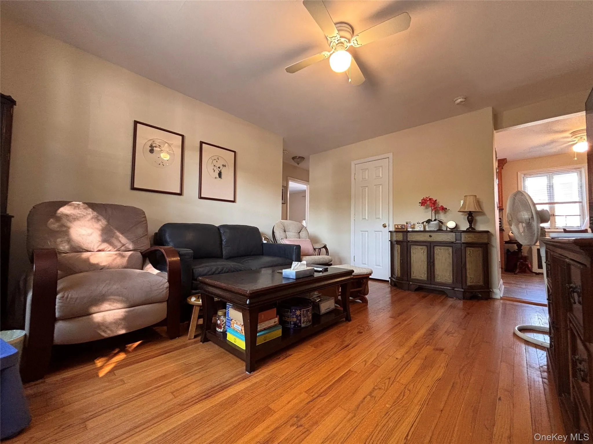 224-14 Hillside Avenue, New York, NY, 2 Bedrooms Bedrooms, 4 Rooms Rooms,1 BathroomBathrooms,Residential,For Rent,Hillside,0,1020775 224-14 Hillside Avenue, New York, NY, 2 Bedrooms Bedrooms, 4 Rooms Rooms,1 BathroomBathrooms,Residential,For Rent,Hillside,0,1020775