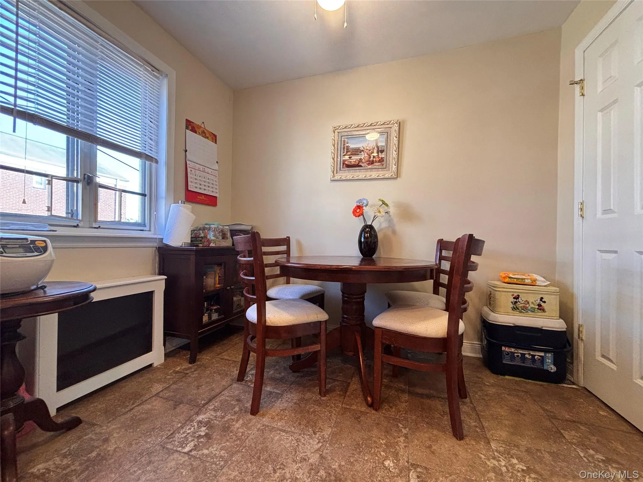 224-14 Hillside Avenue, New York, NY, 2 Bedrooms Bedrooms, 4 Rooms Rooms,1 BathroomBathrooms,Residential,For Rent,Hillside,0,1020775 224-14 Hillside Avenue, New York, NY, 2 Bedrooms Bedrooms, 4 Rooms Rooms,1 BathroomBathrooms,Residential,For Rent,Hillside,0,1020775