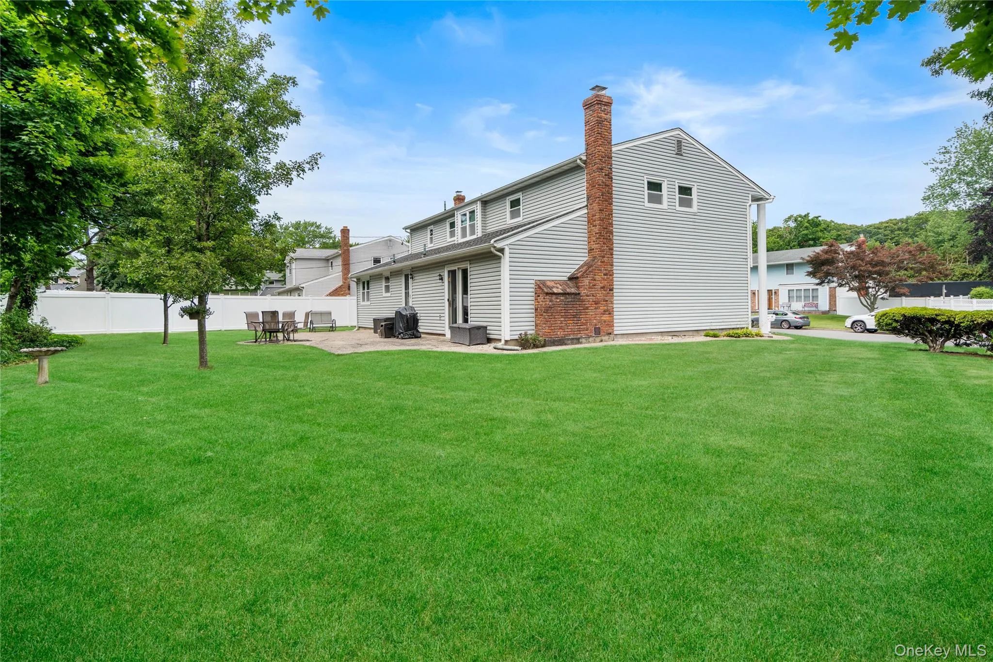 16 Bruce Drive, Brookhaven, NY, 4 Bedrooms Bedrooms, 8 Rooms Rooms,2 BathroomsBathrooms,Residential,For Rent,Bruce,0,1020777 16 Bruce Drive, Brookhaven, NY, 4 Bedrooms Bedrooms, 8 Rooms Rooms,2 BathroomsBathrooms,Residential,For Rent,Bruce,0,1020777