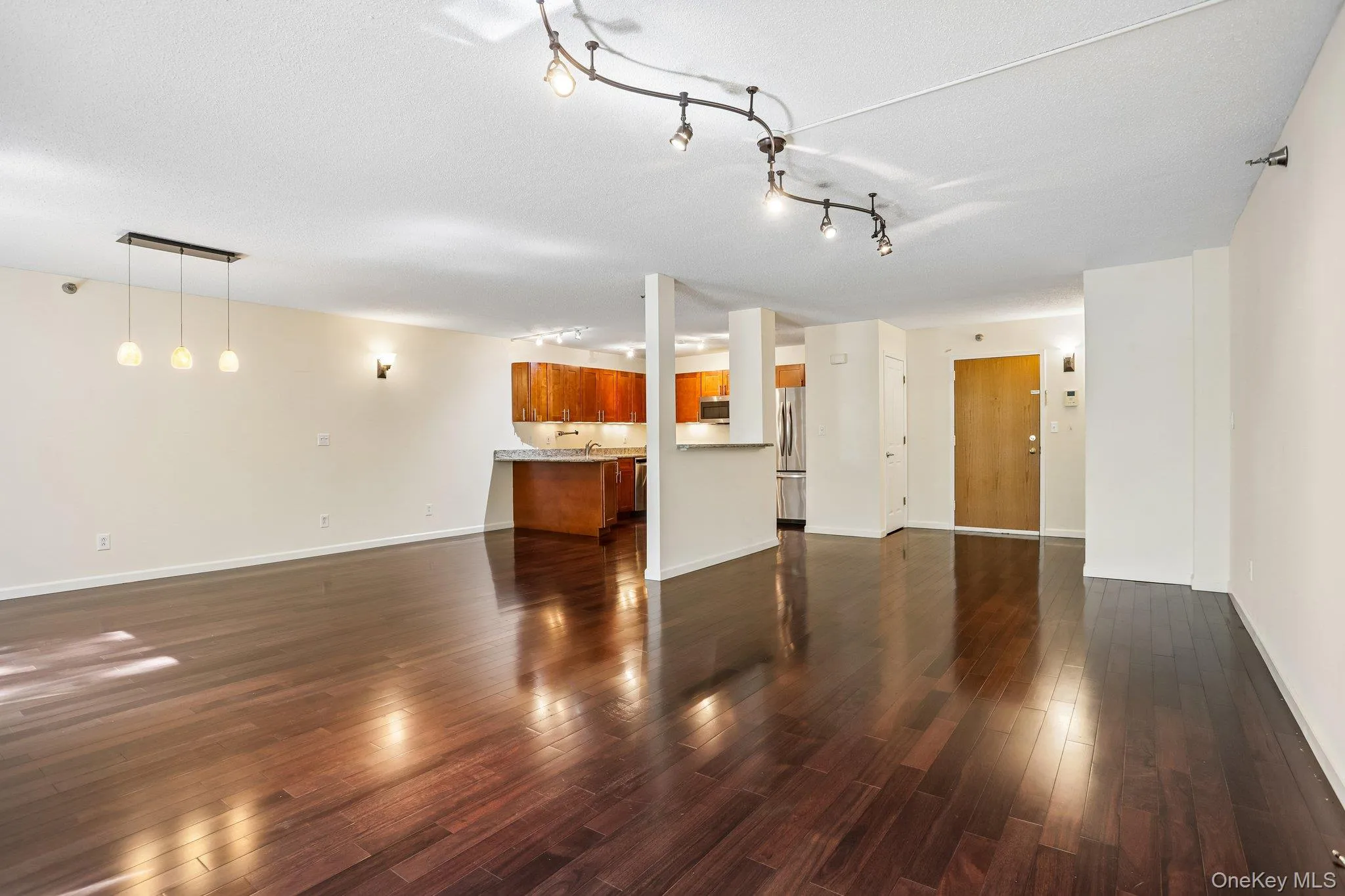 Hardwood floors Hardwood floors