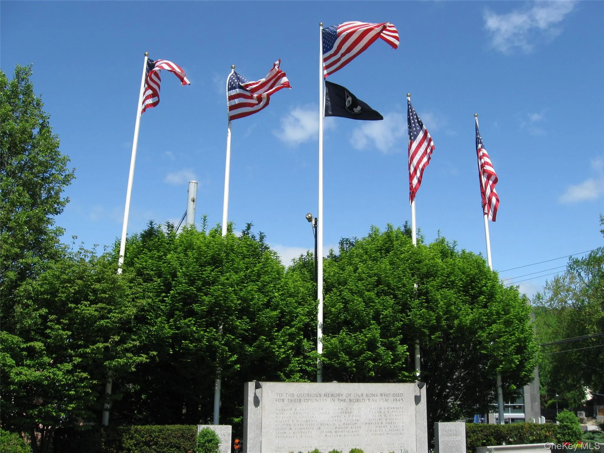 Veterans Memorial " Memorial Plaza ". Veterans Memorial " Memorial Plaza ".
