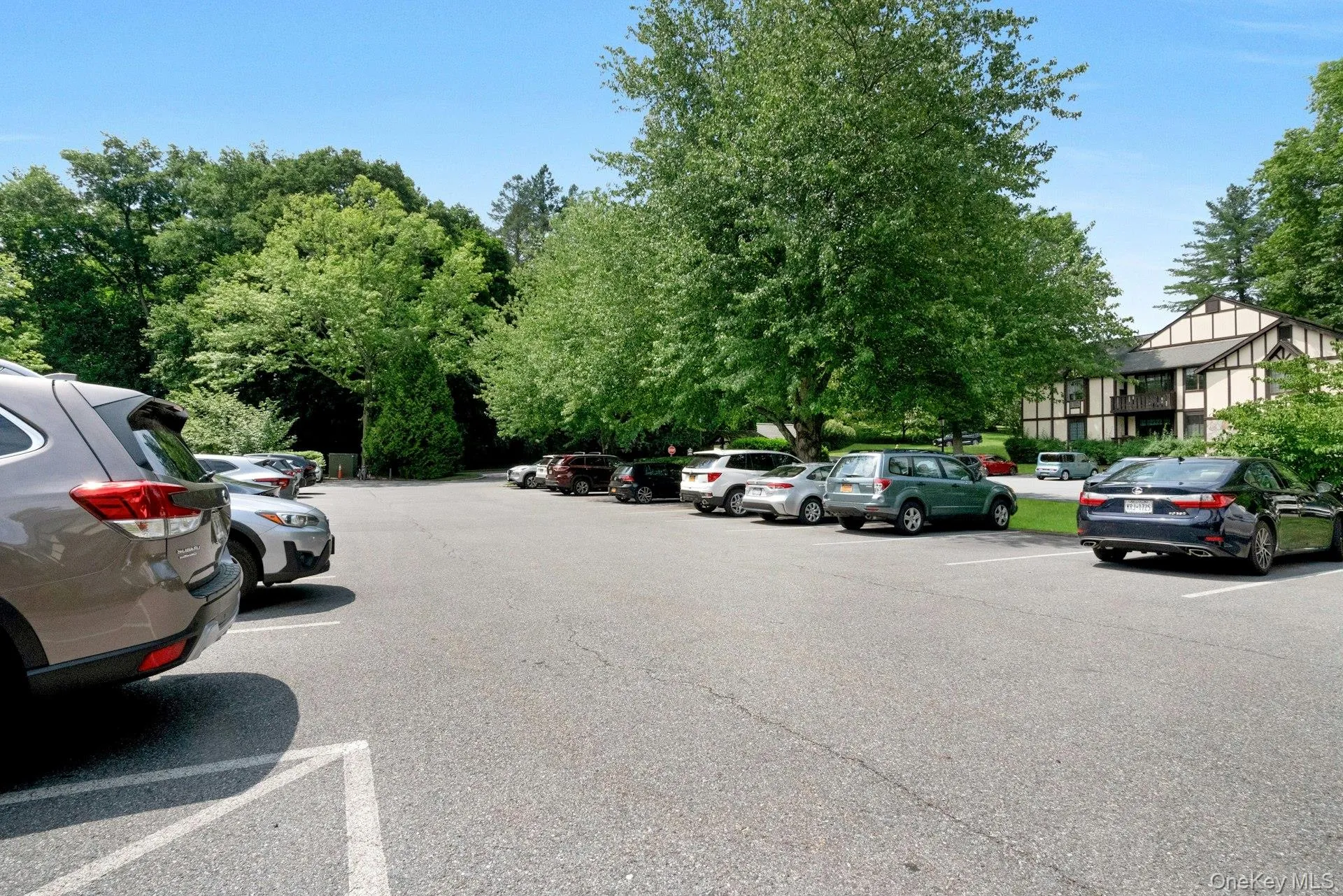 Plenty of Parking. Plenty of Parking.