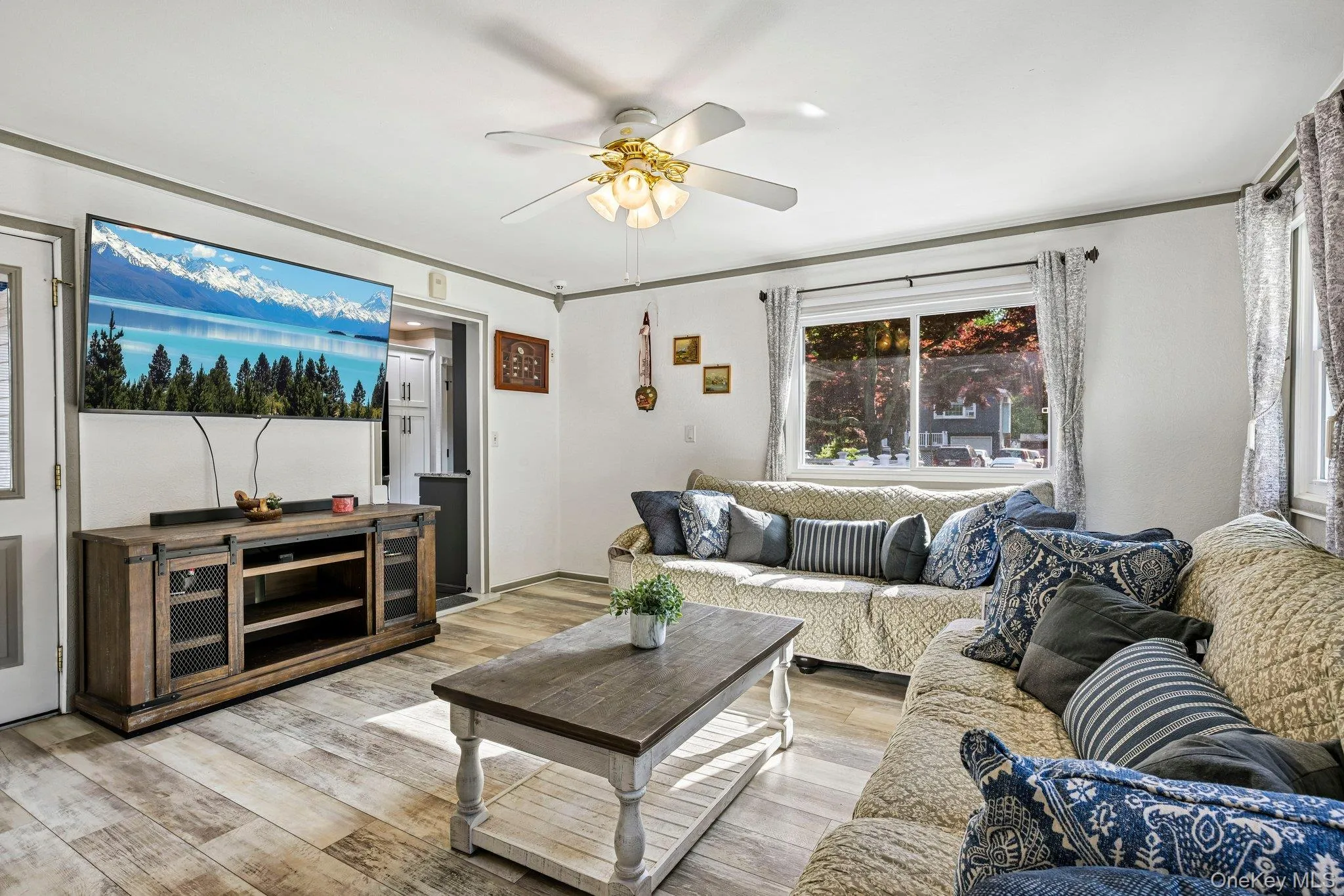 148 Oak Avenue, Brookhaven, NY, 3 Bedrooms Bedrooms, 9 Rooms Rooms,2 BathroomsBathrooms,Residential,For Rent,Oak,0,1020783 148 Oak Avenue, Brookhaven, NY, 3 Bedrooms Bedrooms, 9 Rooms Rooms,2 BathroomsBathrooms,Residential,For Rent,Oak,0,1020783