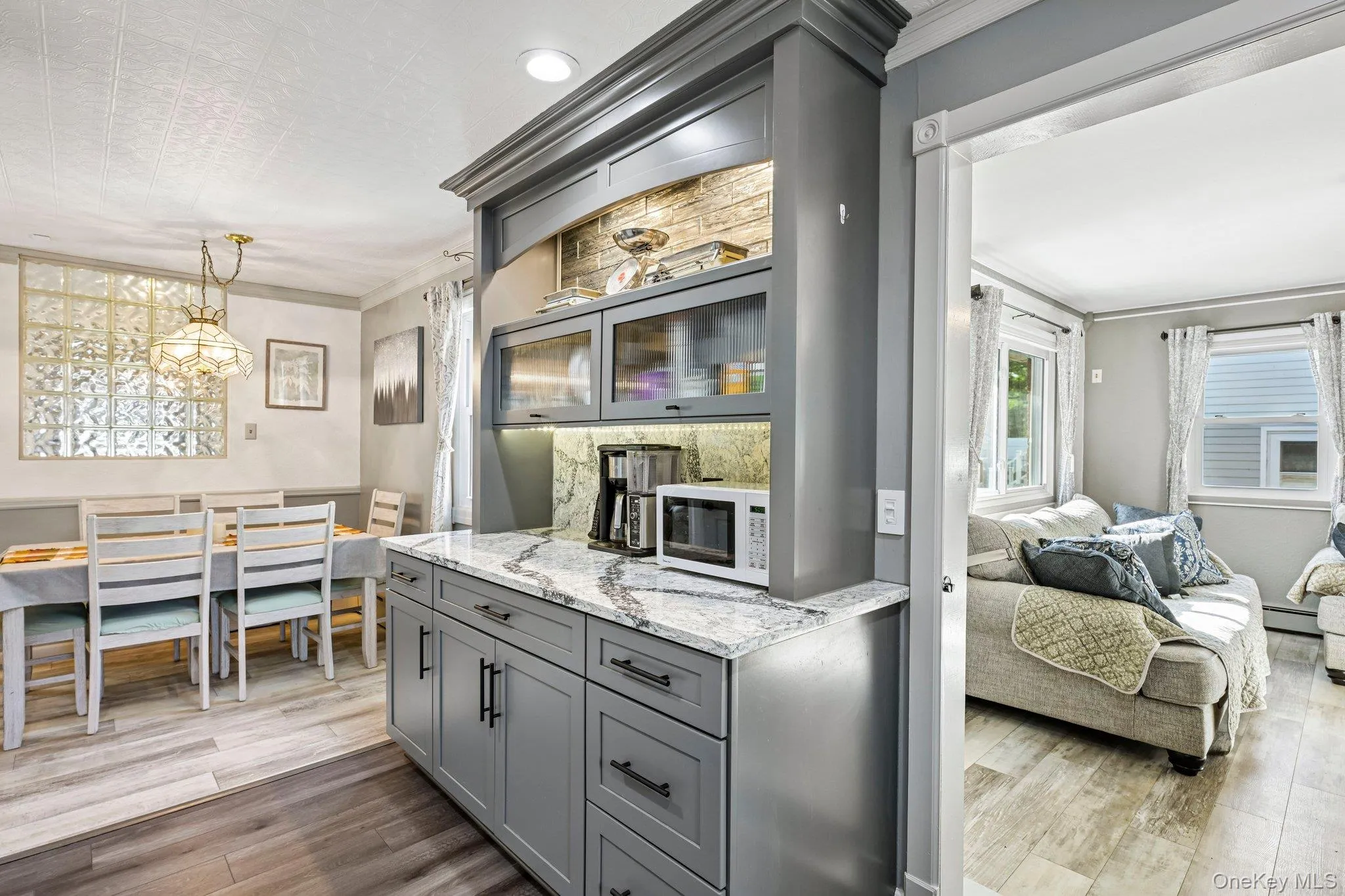 148 Oak Avenue, Brookhaven, NY, 3 Bedrooms Bedrooms, 9 Rooms Rooms,2 BathroomsBathrooms,Residential,For Rent,Oak,0,1020783 148 Oak Avenue, Brookhaven, NY, 3 Bedrooms Bedrooms, 9 Rooms Rooms,2 BathroomsBathrooms,Residential,For Rent,Oak,0,1020783