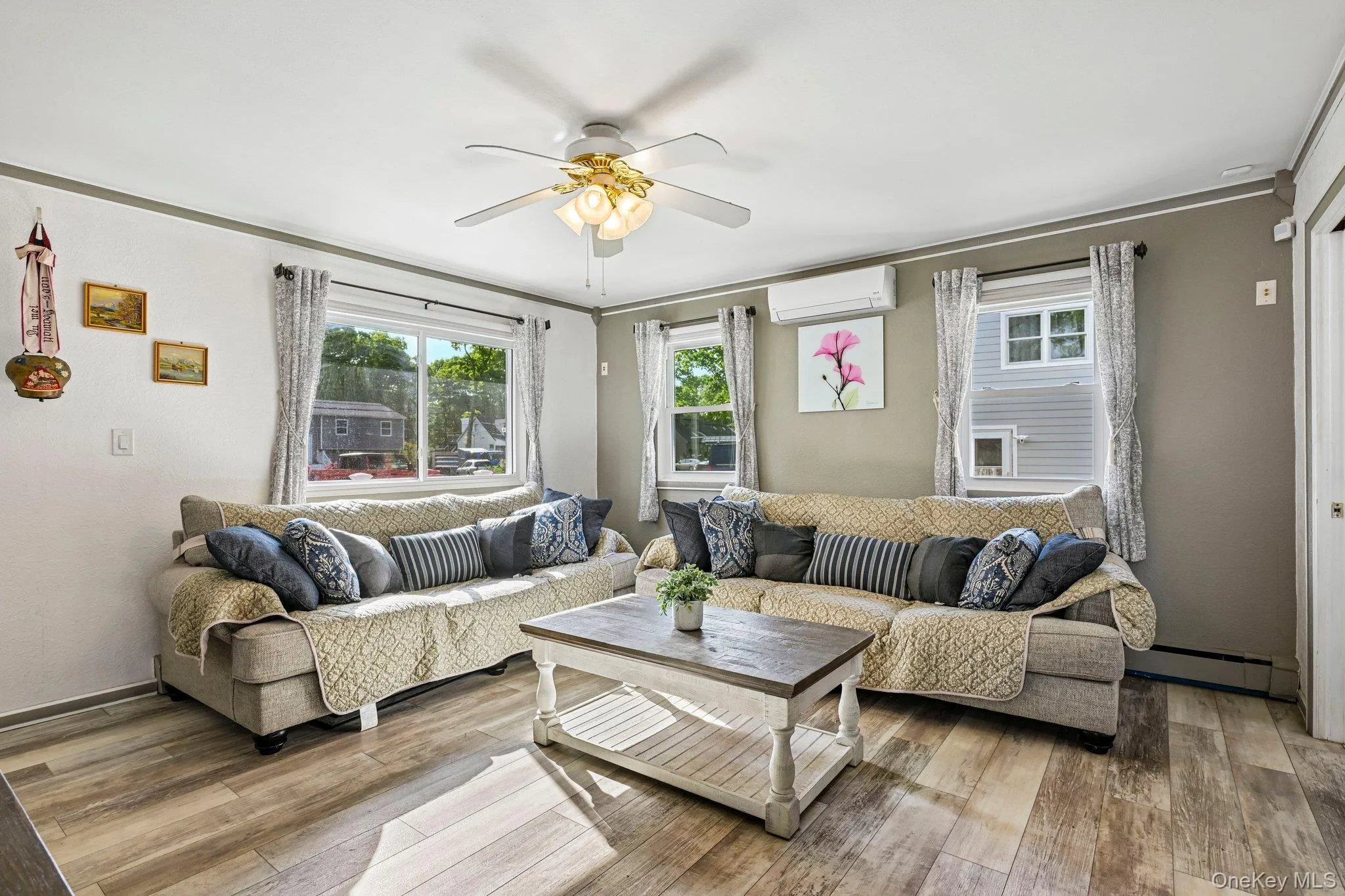 148 Oak Avenue, Brookhaven, NY, 3 Bedrooms Bedrooms, 9 Rooms Rooms,2 BathroomsBathrooms,Residential,For Rent,Oak,0,1020783 148 Oak Avenue, Brookhaven, NY, 3 Bedrooms Bedrooms, 9 Rooms Rooms,2 BathroomsBathrooms,Residential,For Rent,Oak,0,1020783