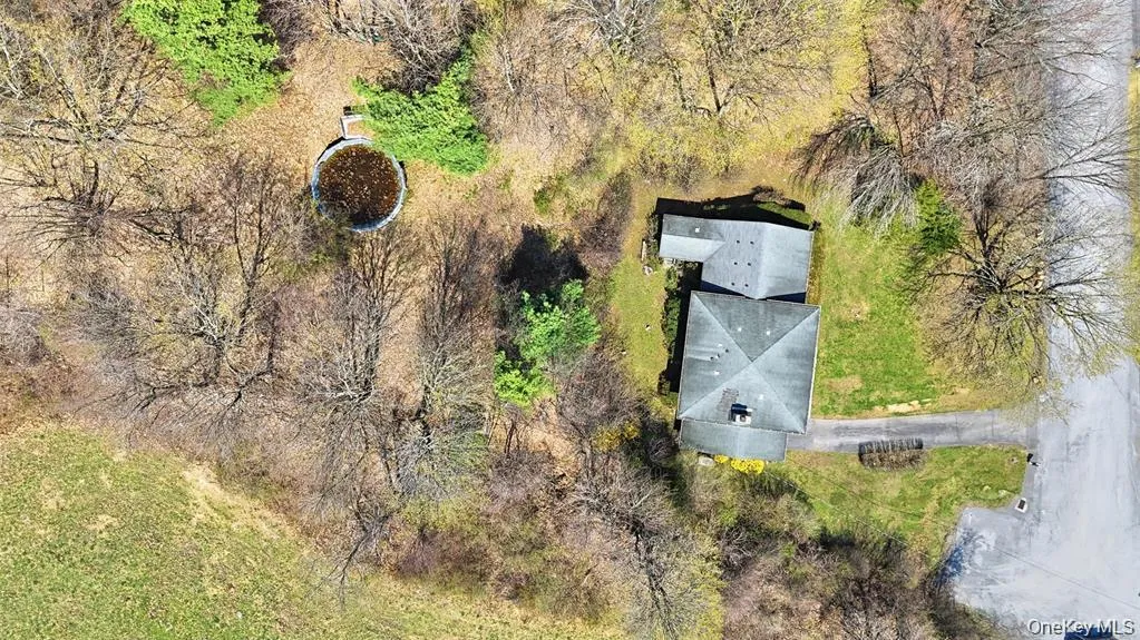 26 Lauretta Drive, Lloyd, NY, 4 Bedrooms Bedrooms, 10 Rooms Rooms,2 BathroomsBathrooms,Residential,For Rent,Lauretta,0,1020784 26 Lauretta Drive, Lloyd, NY, 4 Bedrooms Bedrooms, 10 Rooms Rooms,2 BathroomsBathrooms,Residential,For Rent,Lauretta,0,1020784