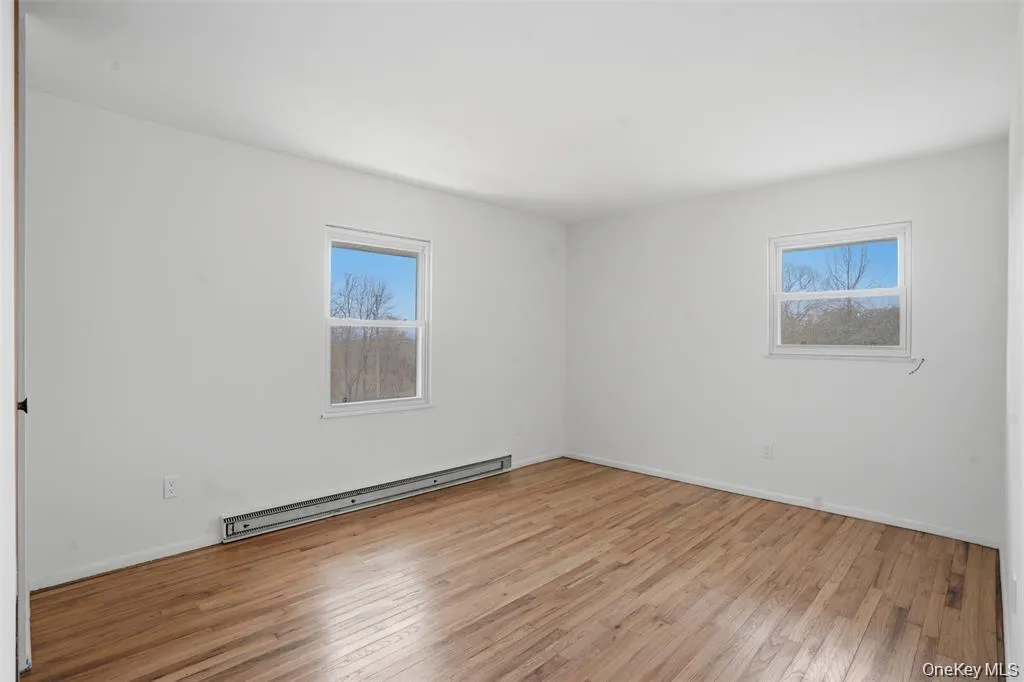 26 Lauretta Drive, Lloyd, NY, 4 Bedrooms Bedrooms, 10 Rooms Rooms,2 BathroomsBathrooms,Residential,For Rent,Lauretta,0,1020784 26 Lauretta Drive, Lloyd, NY, 4 Bedrooms Bedrooms, 10 Rooms Rooms,2 BathroomsBathrooms,Residential,For Rent,Lauretta,0,1020784