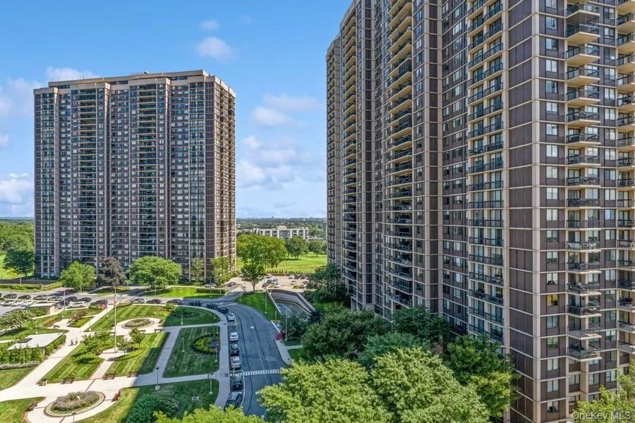 26910 Grand Central Parkway, New York, NY, 2 Bedrooms Bedrooms, 5 Rooms Rooms,2 BathroomsBathrooms,Residential,For Rent,Grand Central,0,1020795 26910 Grand Central Parkway, New York, NY, 2 Bedrooms Bedrooms, 5 Rooms Rooms,2 BathroomsBathrooms,Residential,For Rent,Grand Central,0,1020795