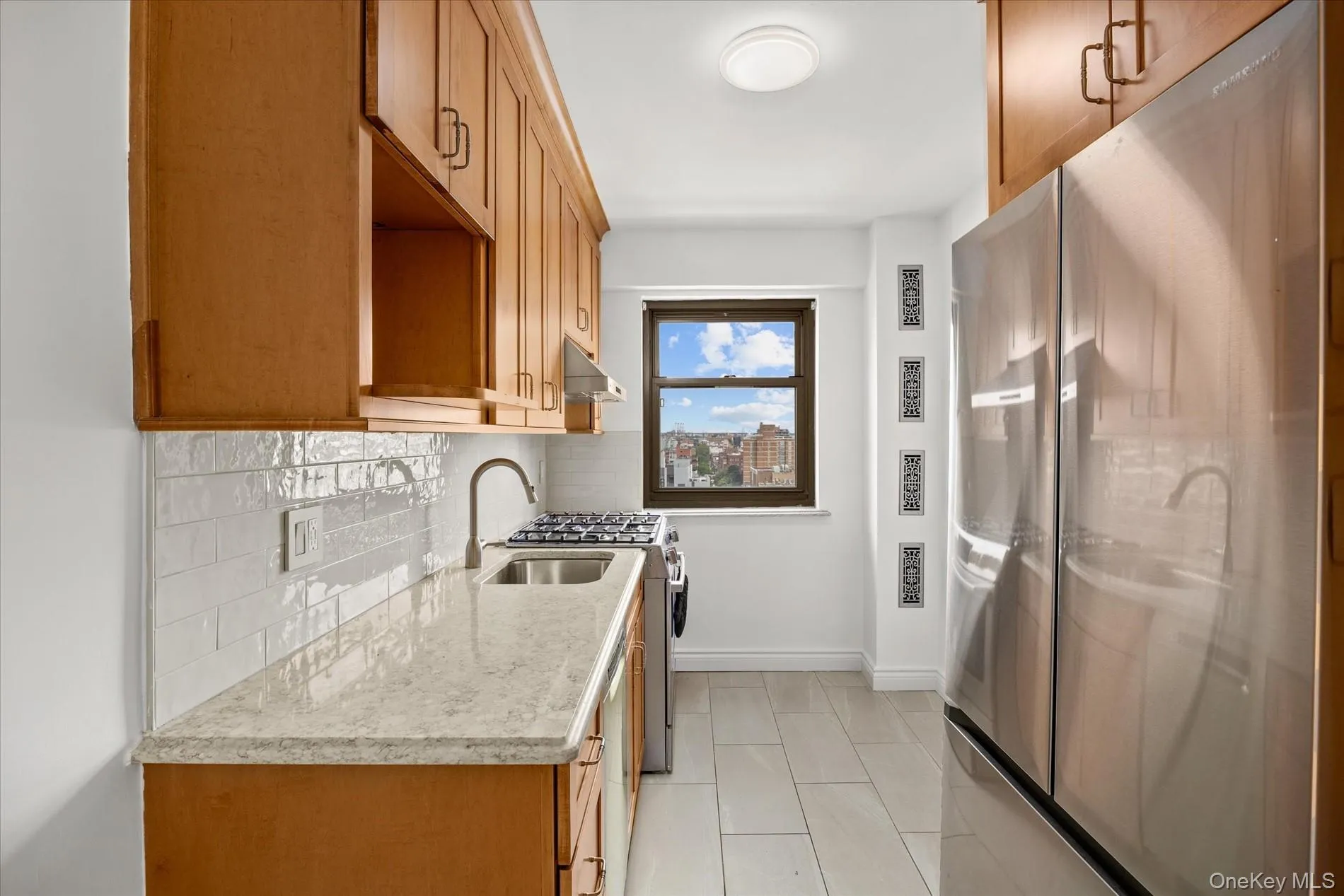 21-36 33rd Road, New York, NY, 1 Bedroom Bedrooms, 3 Rooms Rooms,1 BathroomBathrooms,Residential,For Rent,33rd,0,1020796 21-36 33rd Road, New York, NY, 1 Bedroom Bedrooms, 3 Rooms Rooms,1 BathroomBathrooms,Residential,For Rent,33rd,0,1020796