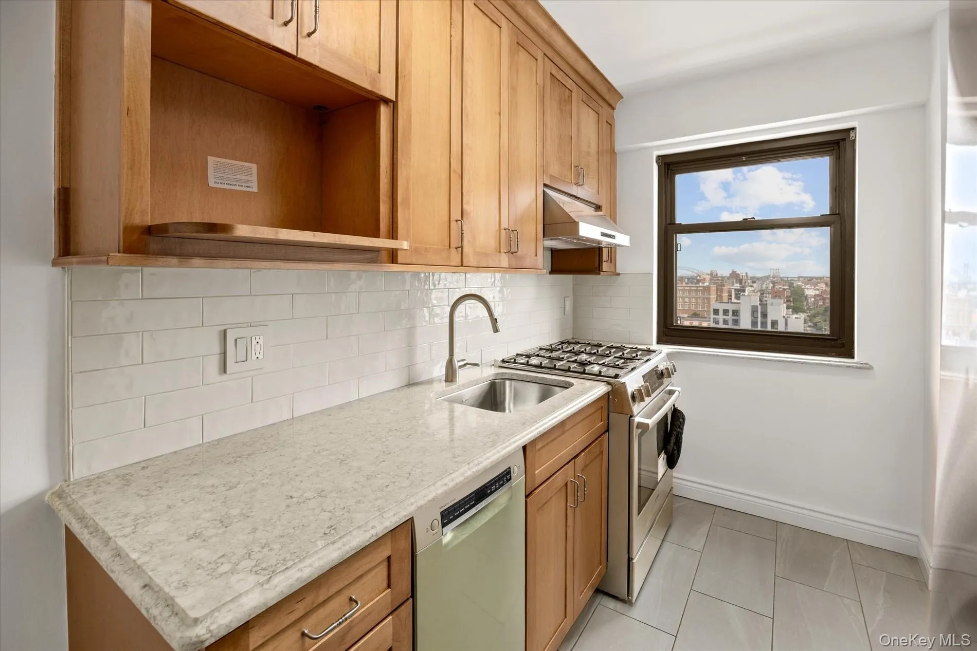 21-36 33rd Road, New York, NY, 1 Bedroom Bedrooms, 3 Rooms Rooms,1 BathroomBathrooms,Residential,For Rent,33rd,0,1020796 21-36 33rd Road, New York, NY, 1 Bedroom Bedrooms, 3 Rooms Rooms,1 BathroomBathrooms,Residential,For Rent,33rd,0,1020796