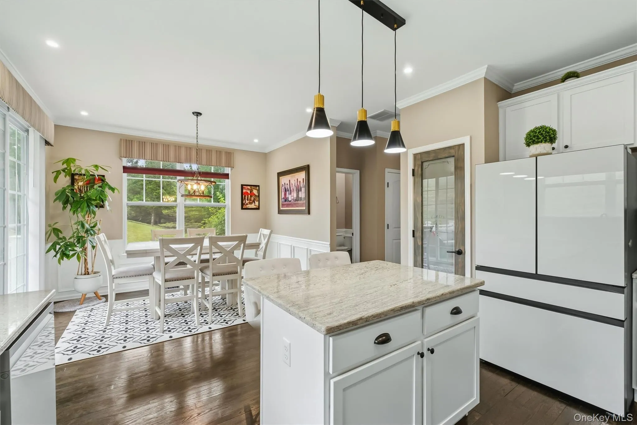 Kitchen and Breakfast Nook Kitchen and Breakfast Nook