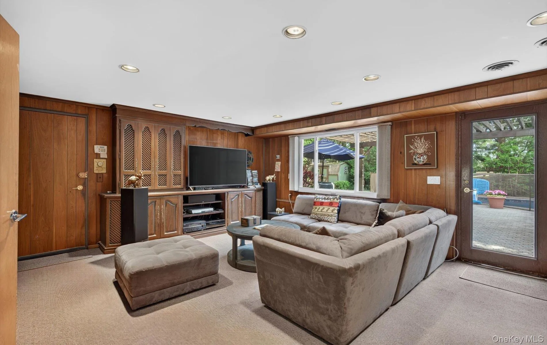 15 Ulster Drive, Oyster Bay, NY, 4 Bedrooms Bedrooms, 9 Rooms Rooms,3 BathroomsBathrooms,Residential,For Rent,Ulster,0,1020804 15 Ulster Drive, Oyster Bay, NY, 4 Bedrooms Bedrooms, 9 Rooms Rooms,3 BathroomsBathrooms,Residential,For Rent,Ulster,0,1020804