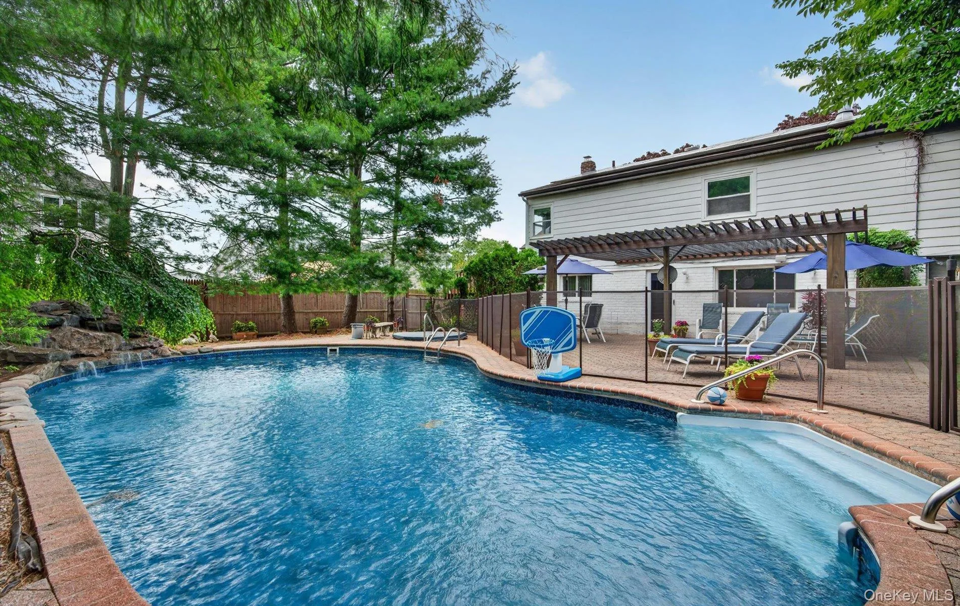 15 Ulster Drive, Oyster Bay, NY, 4 Bedrooms Bedrooms, 9 Rooms Rooms,3 BathroomsBathrooms,Residential,For Rent,Ulster,0,1020804 15 Ulster Drive, Oyster Bay, NY, 4 Bedrooms Bedrooms, 9 Rooms Rooms,3 BathroomsBathrooms,Residential,For Rent,Ulster,0,1020804
