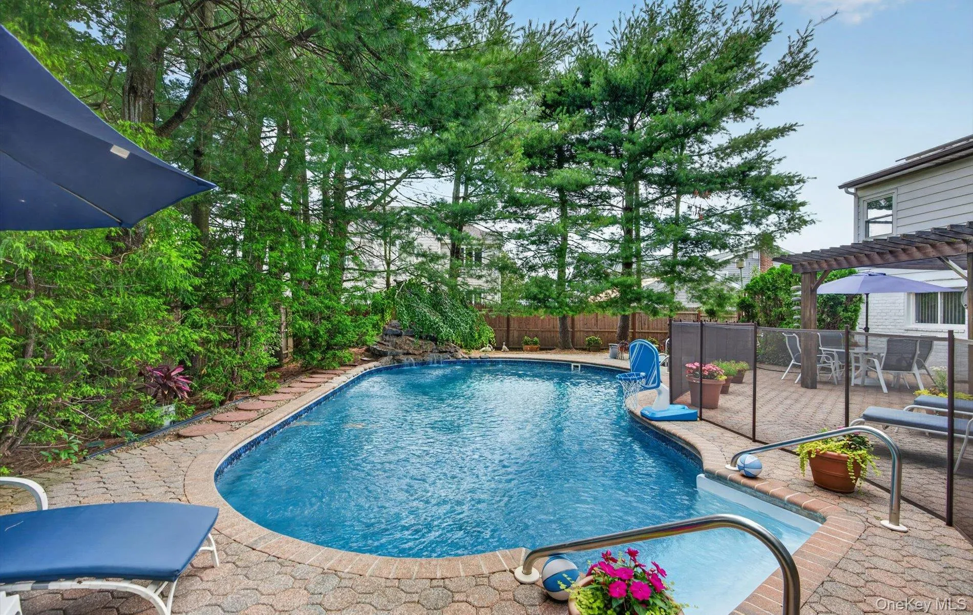 15 Ulster Drive, Oyster Bay, NY, 4 Bedrooms Bedrooms, 9 Rooms Rooms,3 BathroomsBathrooms,Residential,For Rent,Ulster,0,1020804 15 Ulster Drive, Oyster Bay, NY, 4 Bedrooms Bedrooms, 9 Rooms Rooms,3 BathroomsBathrooms,Residential,For Rent,Ulster,0,1020804