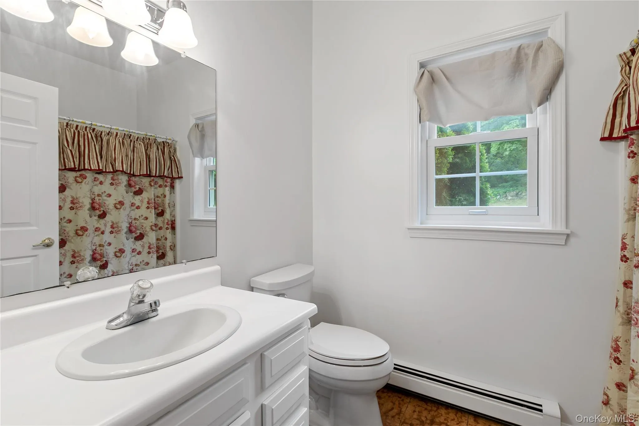 1st floor full bath 1st floor full bath