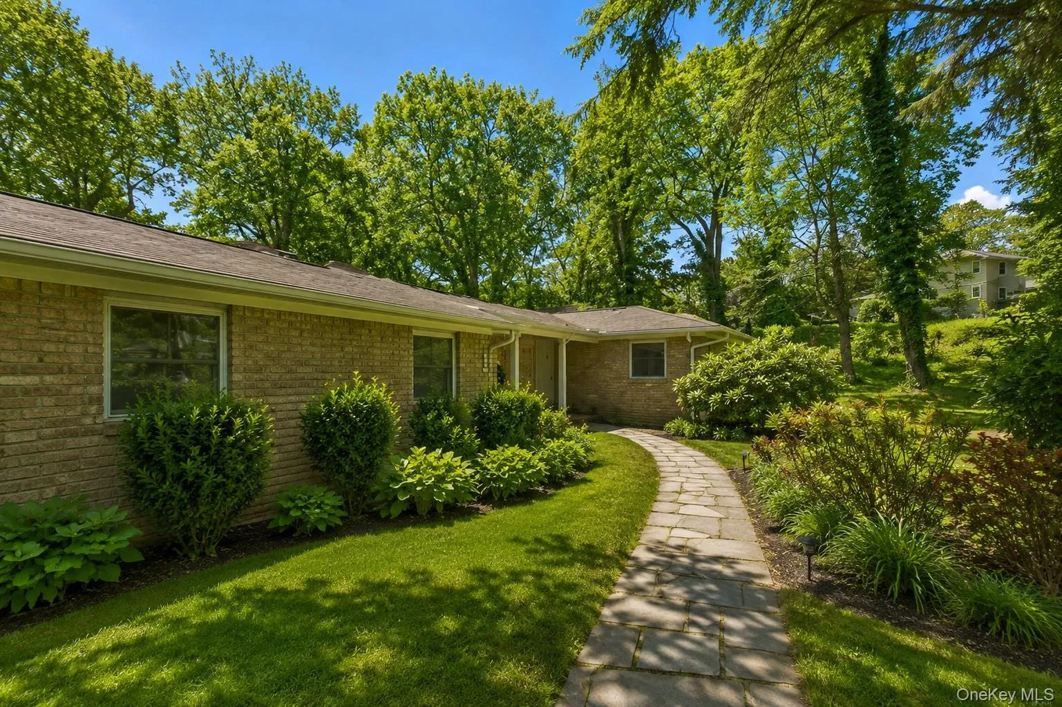 11 Juneau Boulevard, Oyster Bay, NY, 4 Bedrooms Bedrooms, 10 Rooms Rooms,3 BathroomsBathrooms,Residential Lease,For Rent,Juneau,0,1020819 11 Juneau Boulevard, Oyster Bay, NY, 4 Bedrooms Bedrooms, 10 Rooms Rooms,3 BathroomsBathrooms,Residential Lease,For Rent,Juneau,0,1020819